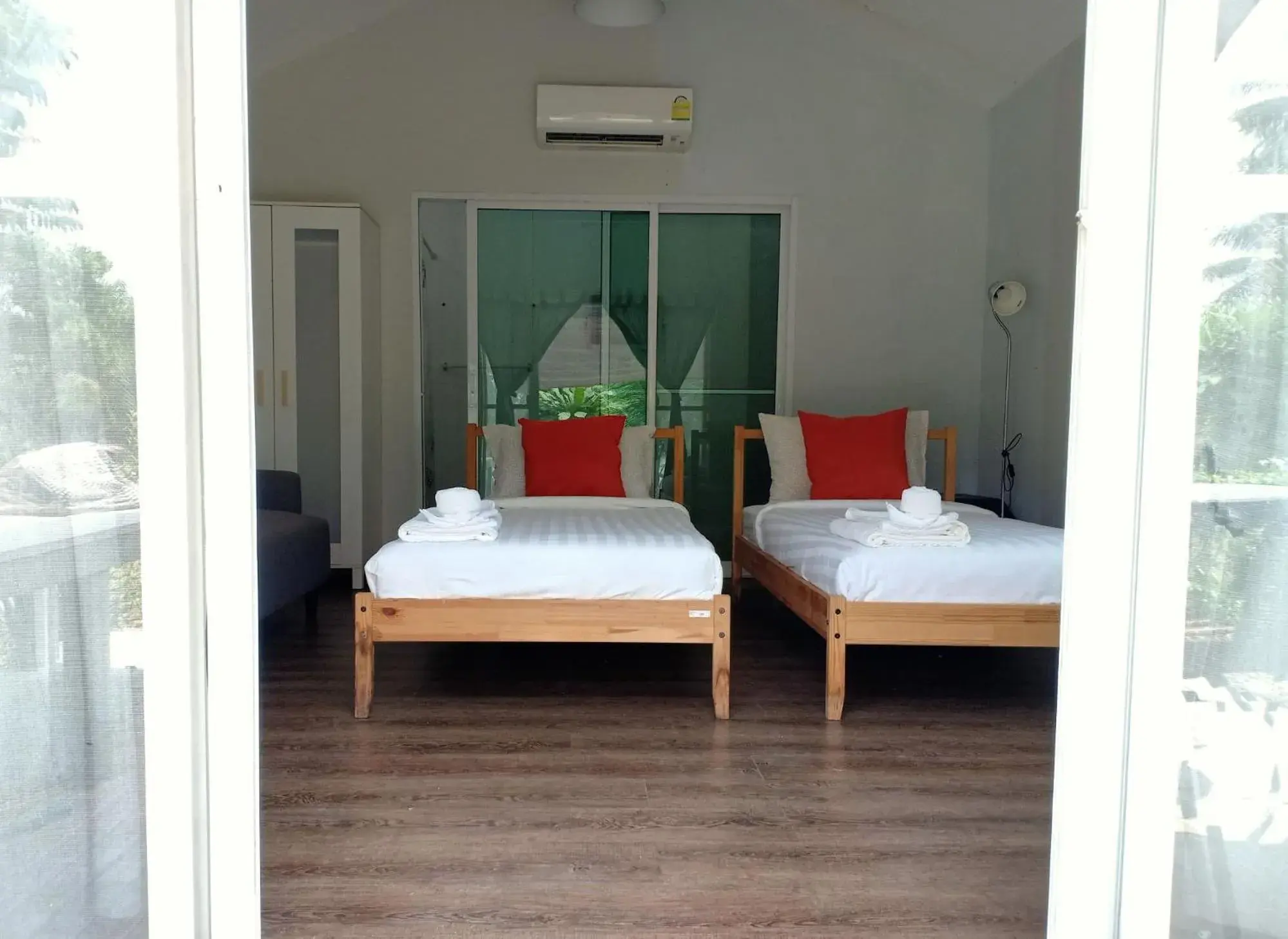 Bungalow in Naivacha Tent Koh Mak Bungalow in Naivacha Tent Koh Mak