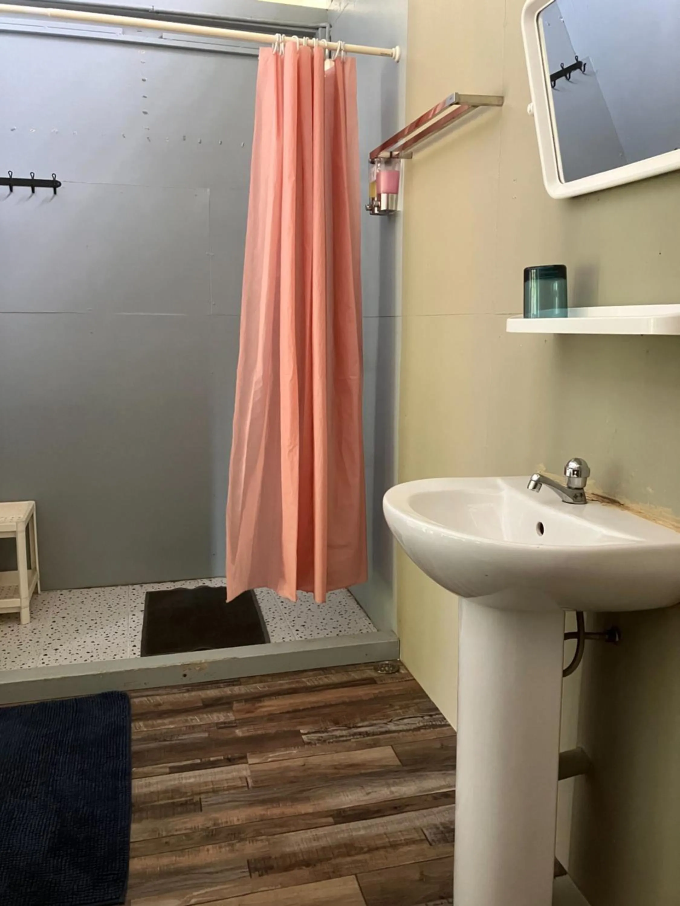 Bathroom in Naivacha Tent Koh Mak