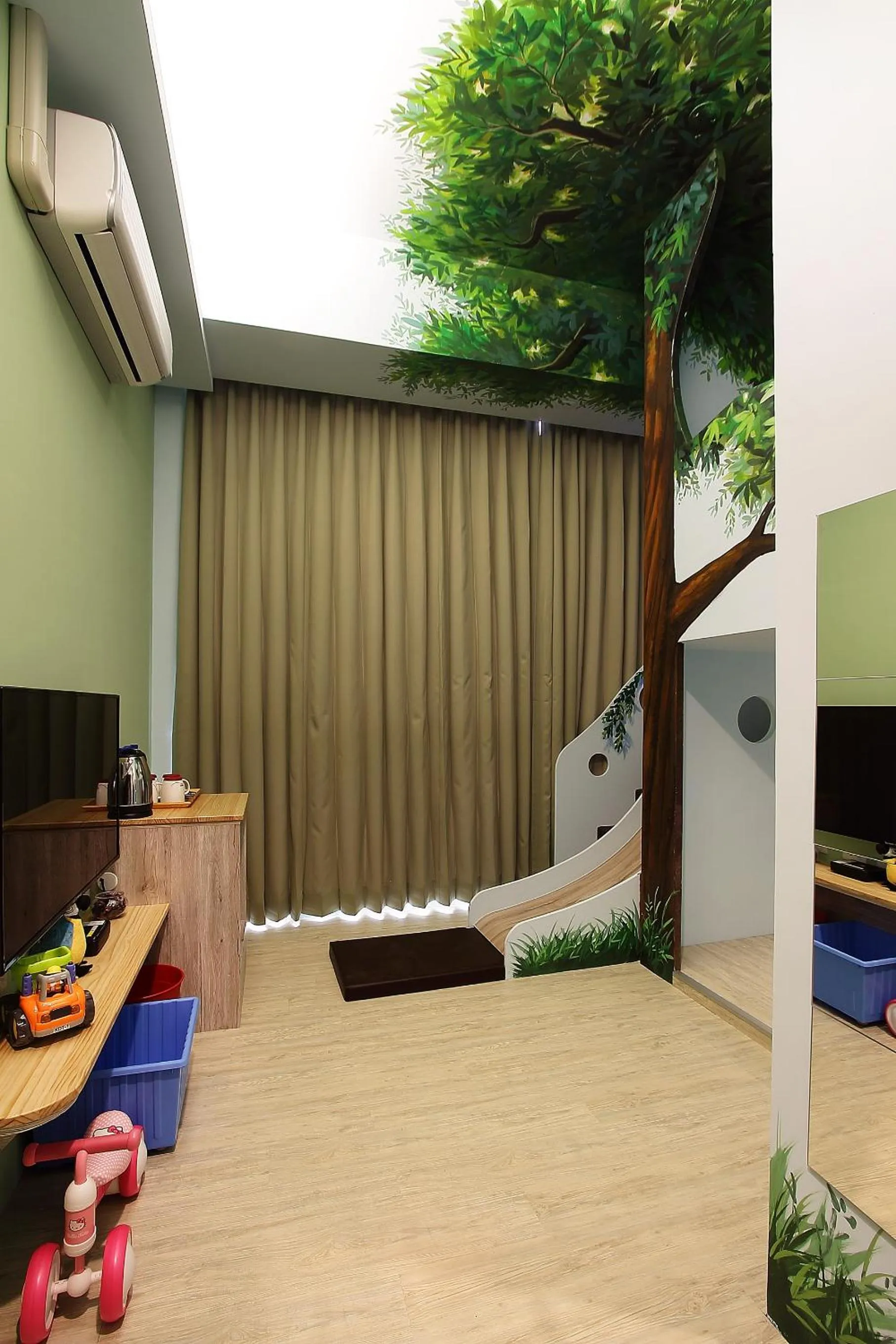 Decorative detail in Jack Castle