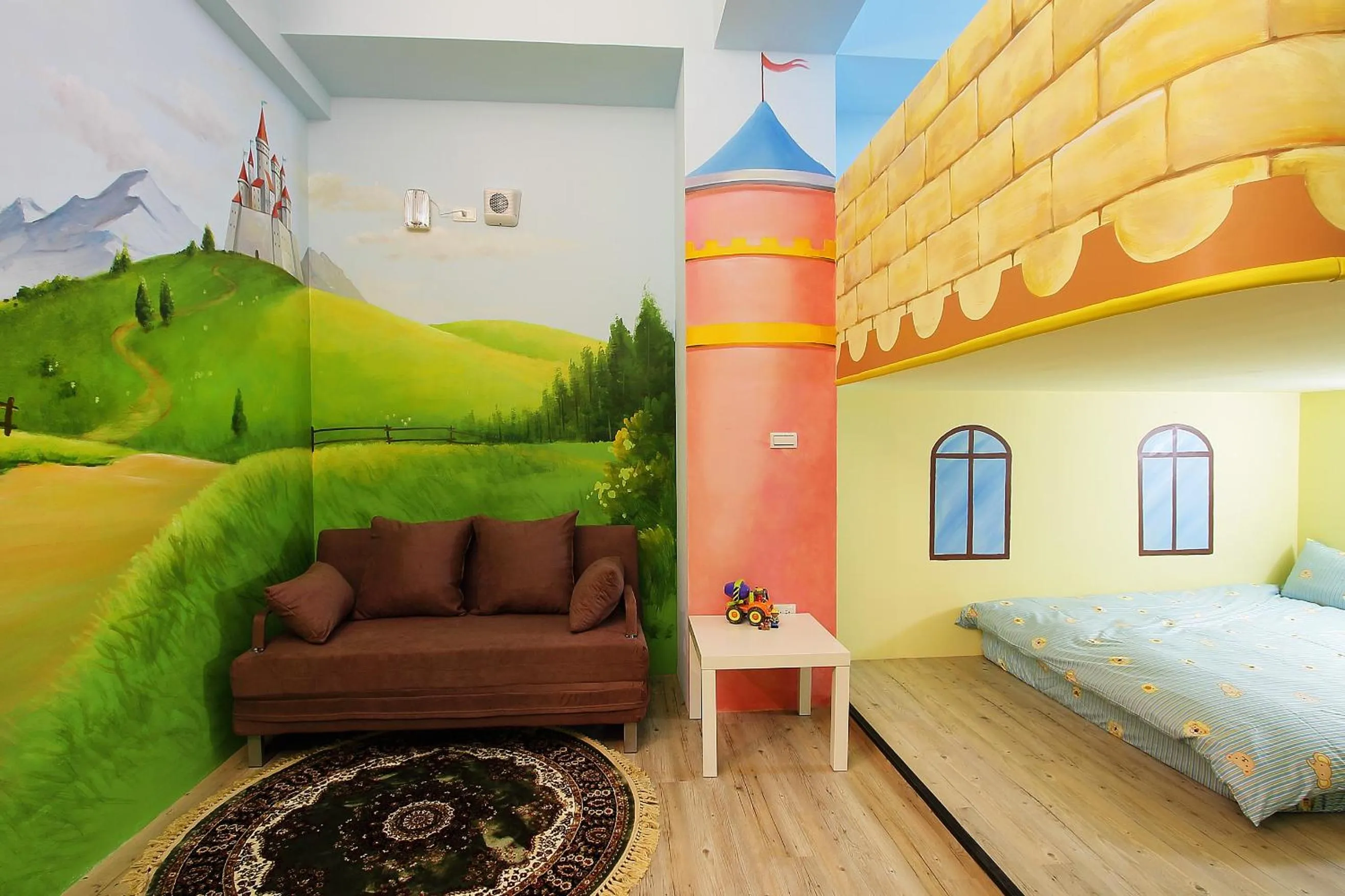 Decorative detail, Bed in Jack Castle