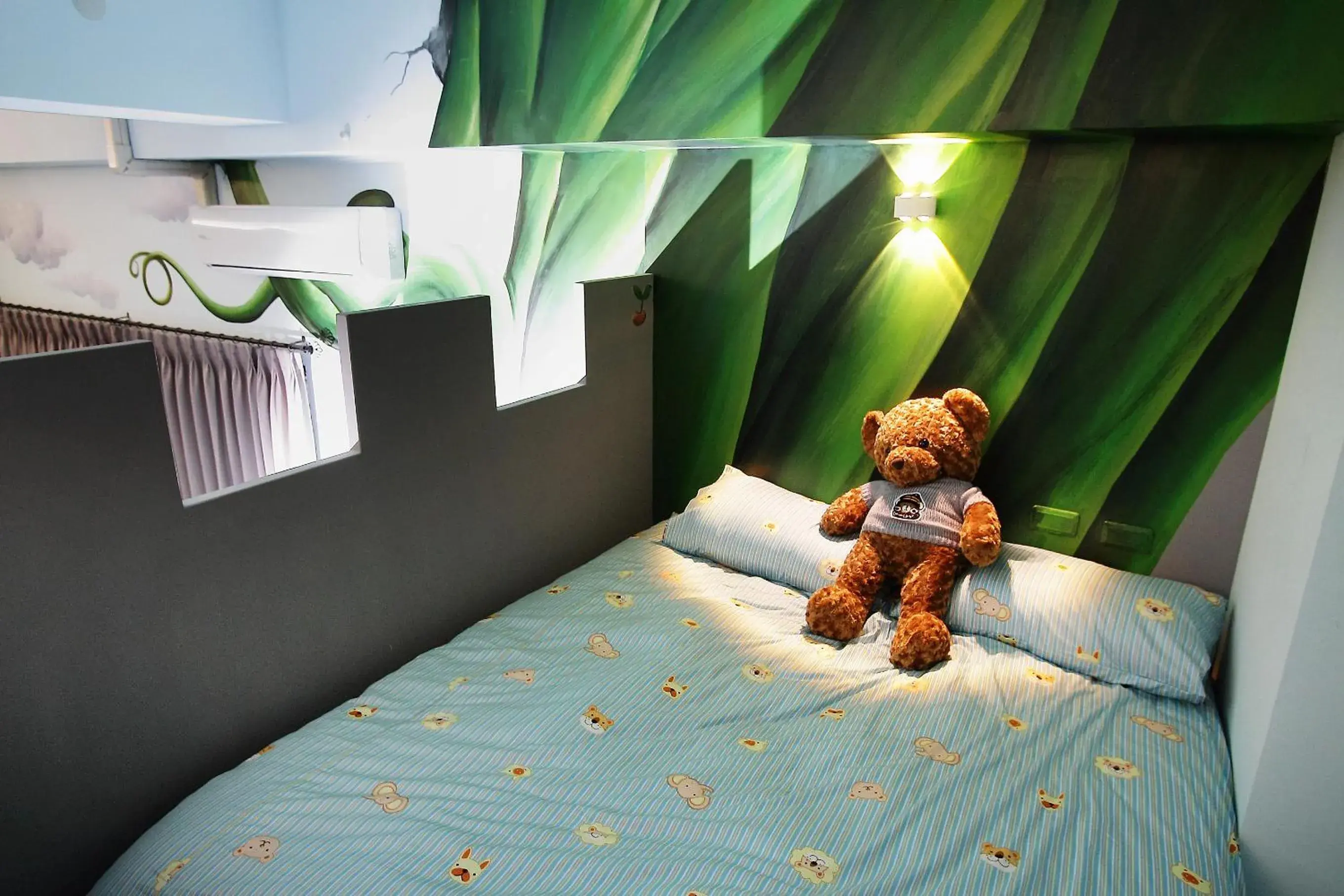 Decorative detail, Bed in Jack Castle Decorative detail, Bed in Jack Castle