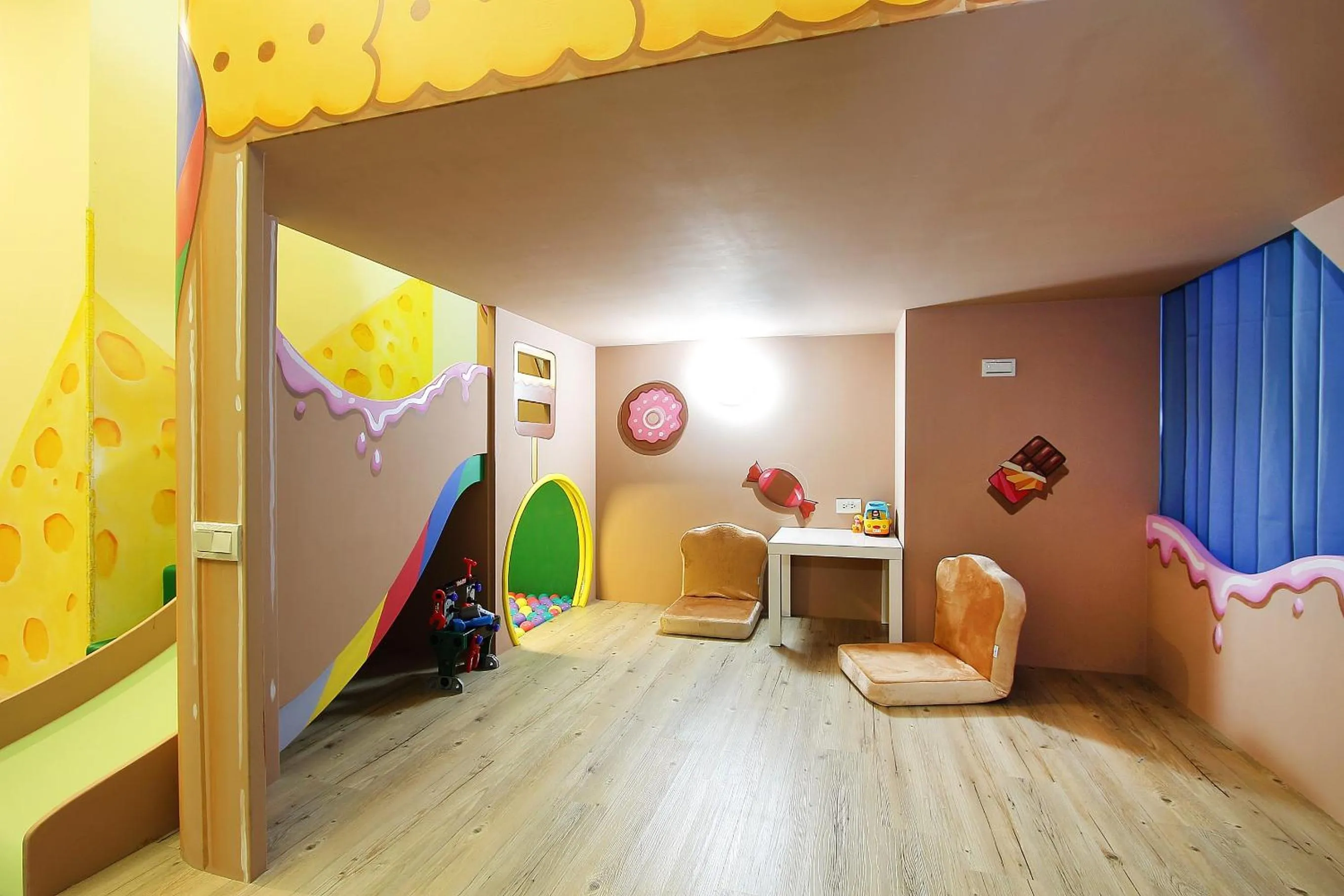 Decorative detail in Jack Castle