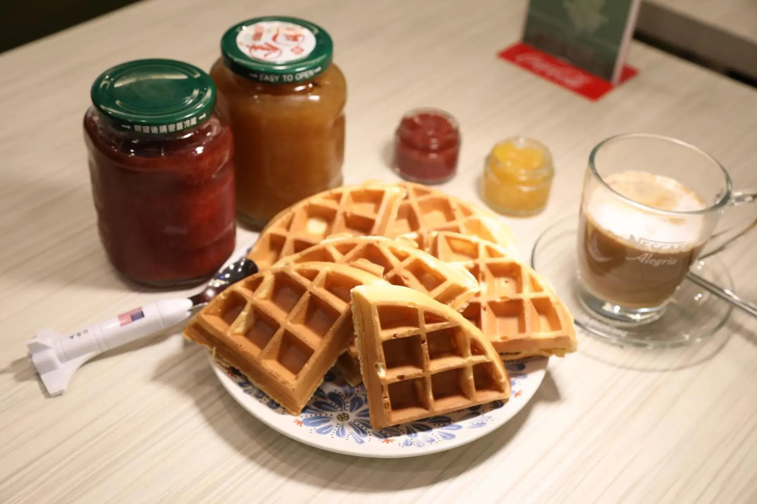 Breakfast in Jack Castle Breakfast in Jack Castle