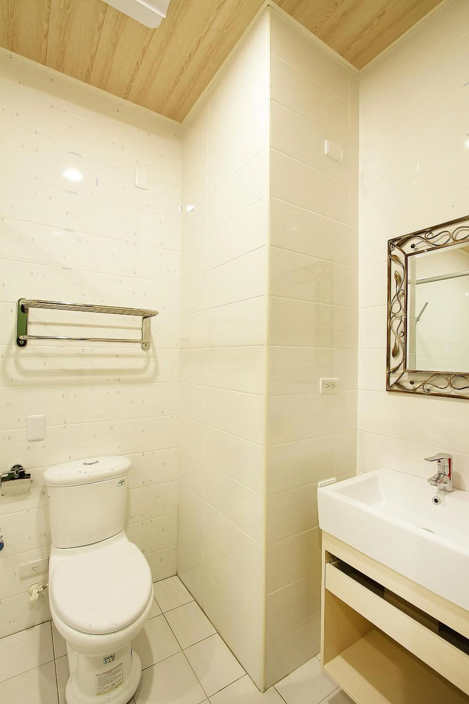 Swimming pool in Jack Castle