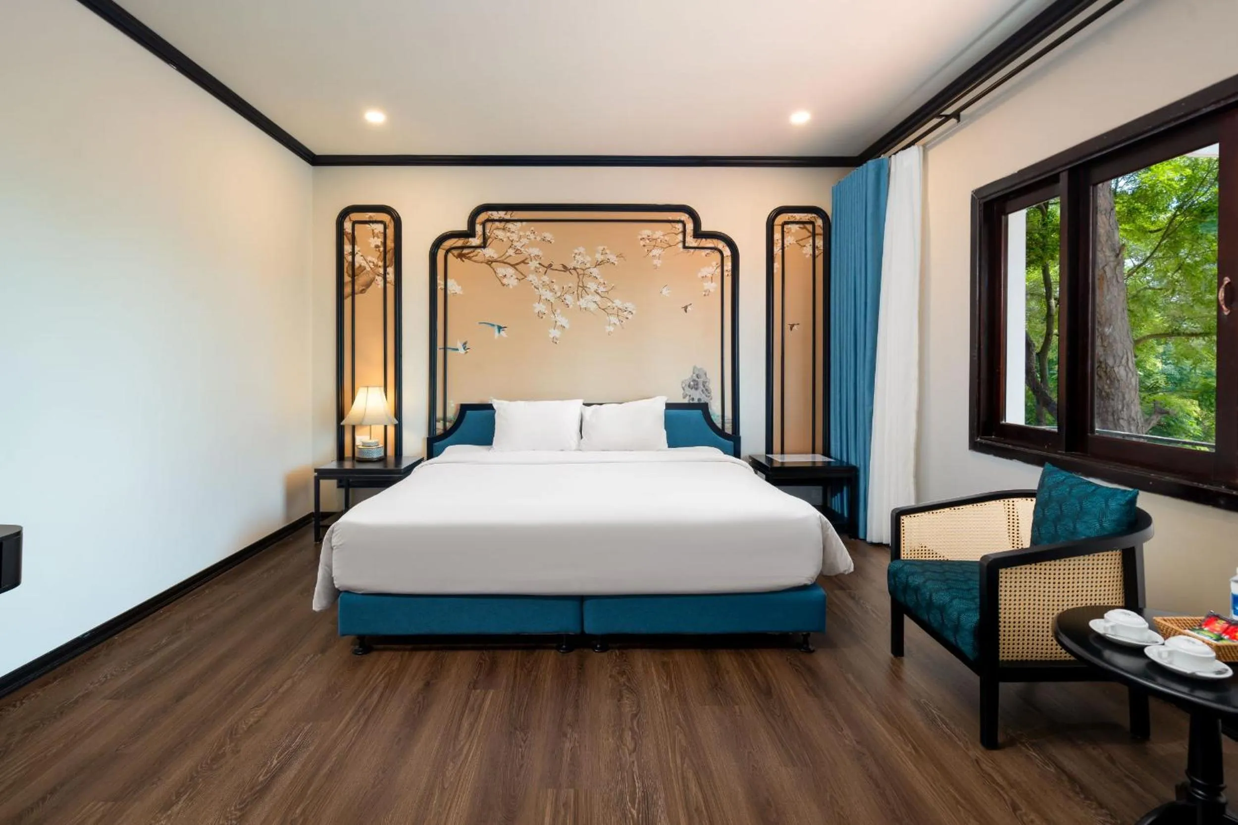 Bedroom, Bed in Tuan Chau Resort Ha Long