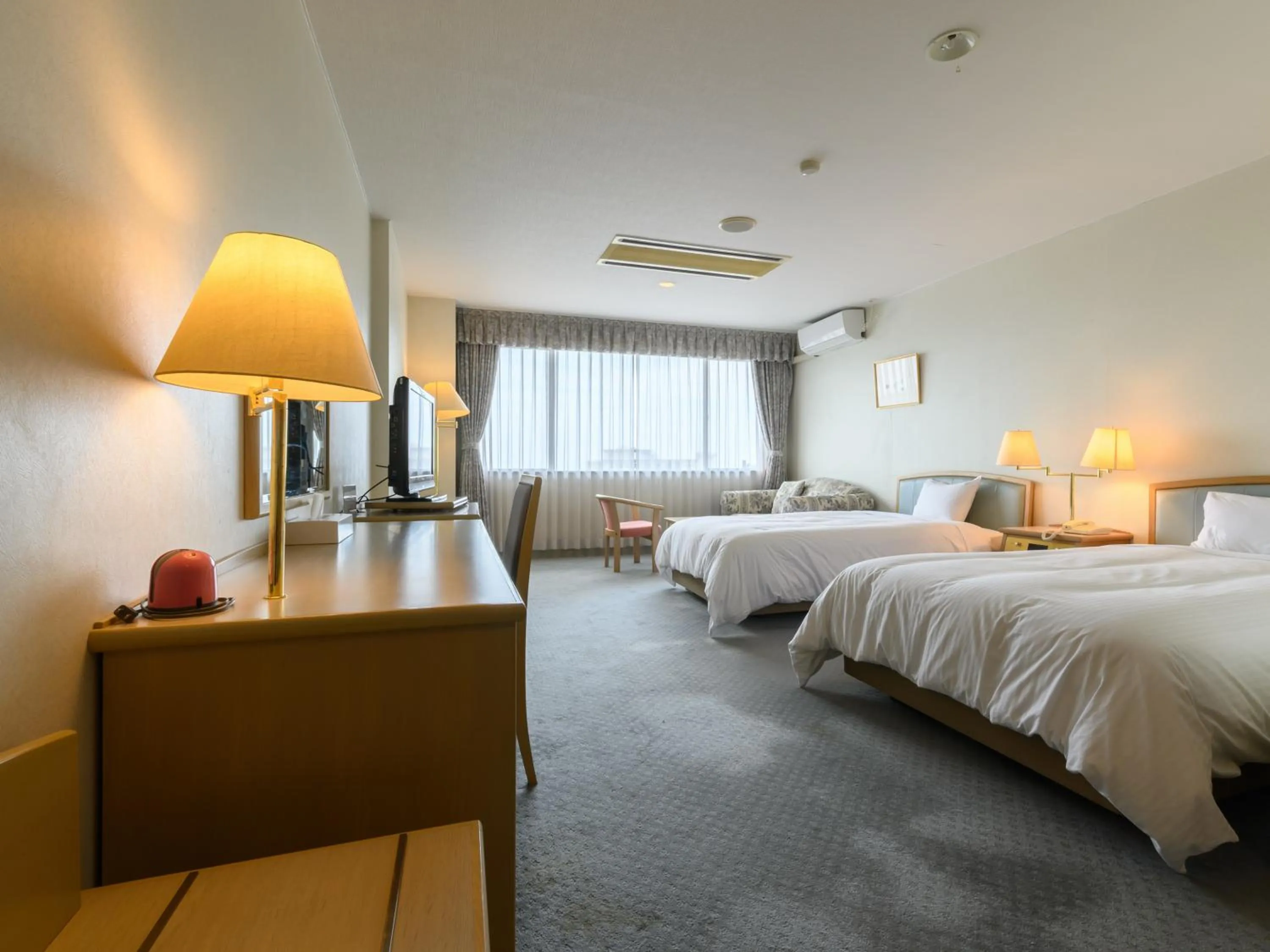 Photo of the whole room, Bed in Tabist Katahara Resort Gamagori