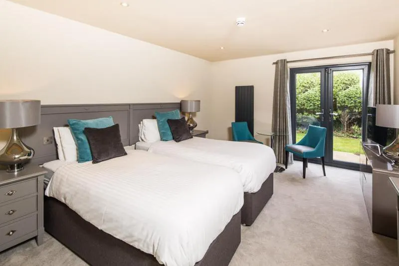 Bedroom, Bed in The Chequers Inn