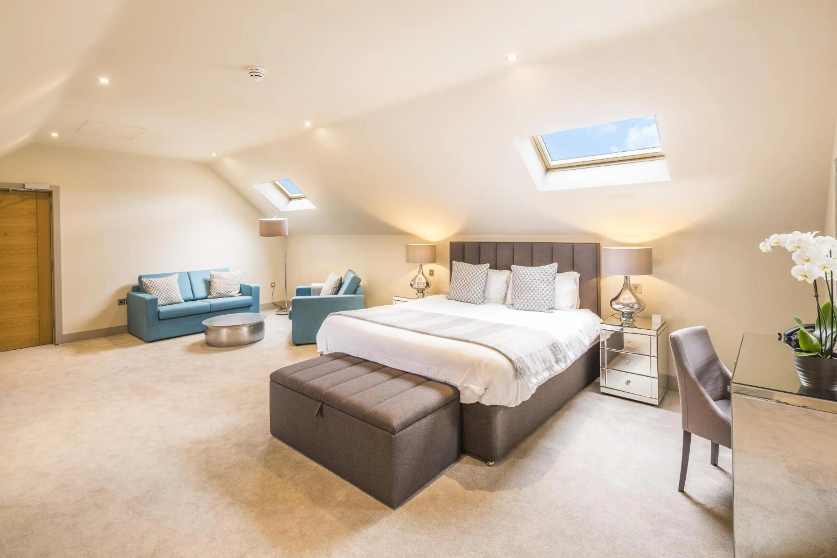 Bedroom, Bed in The Chequers Inn