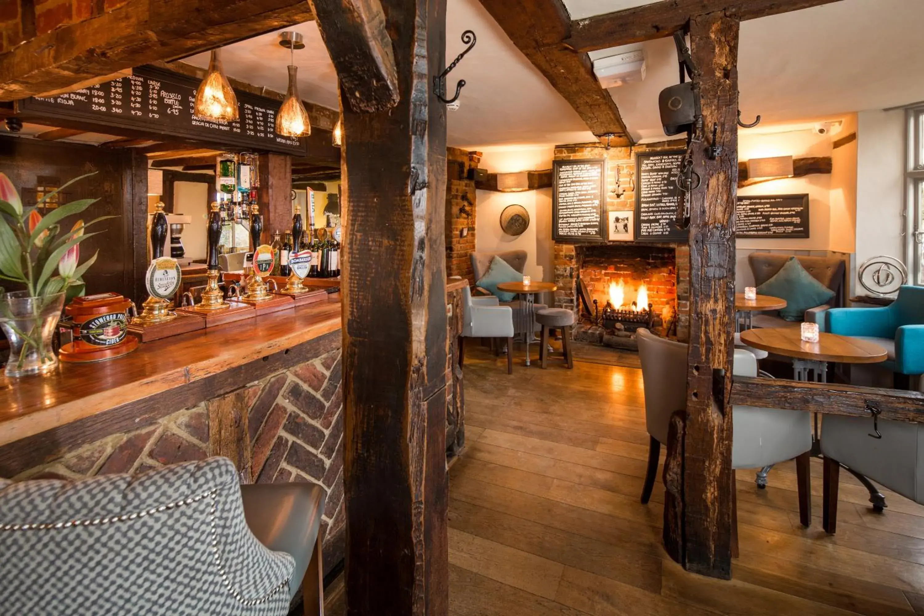 Lounge or bar, Lounge/Bar in The Chequers Inn