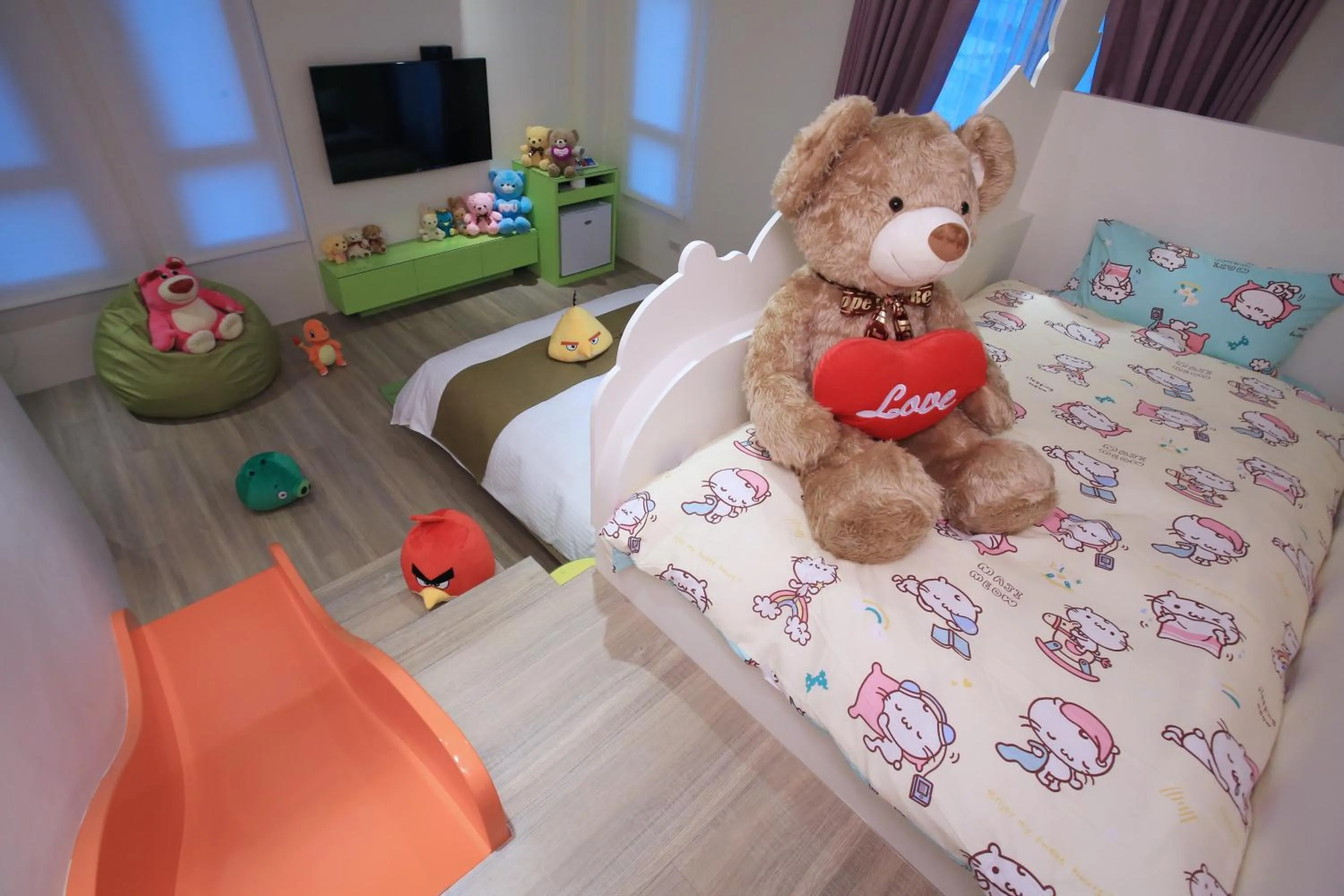 Garden, Bed in Early Summer