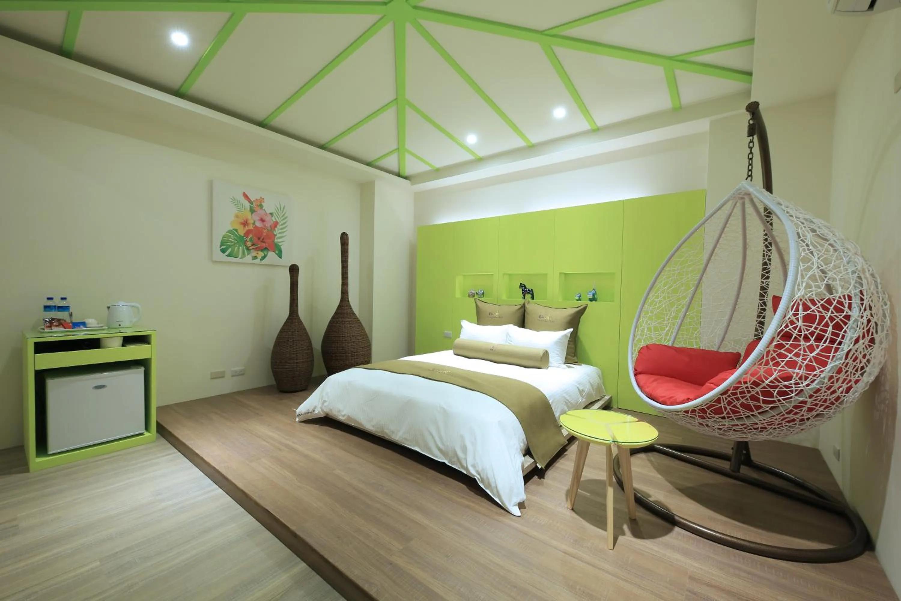 Night, Bed in Early Summer