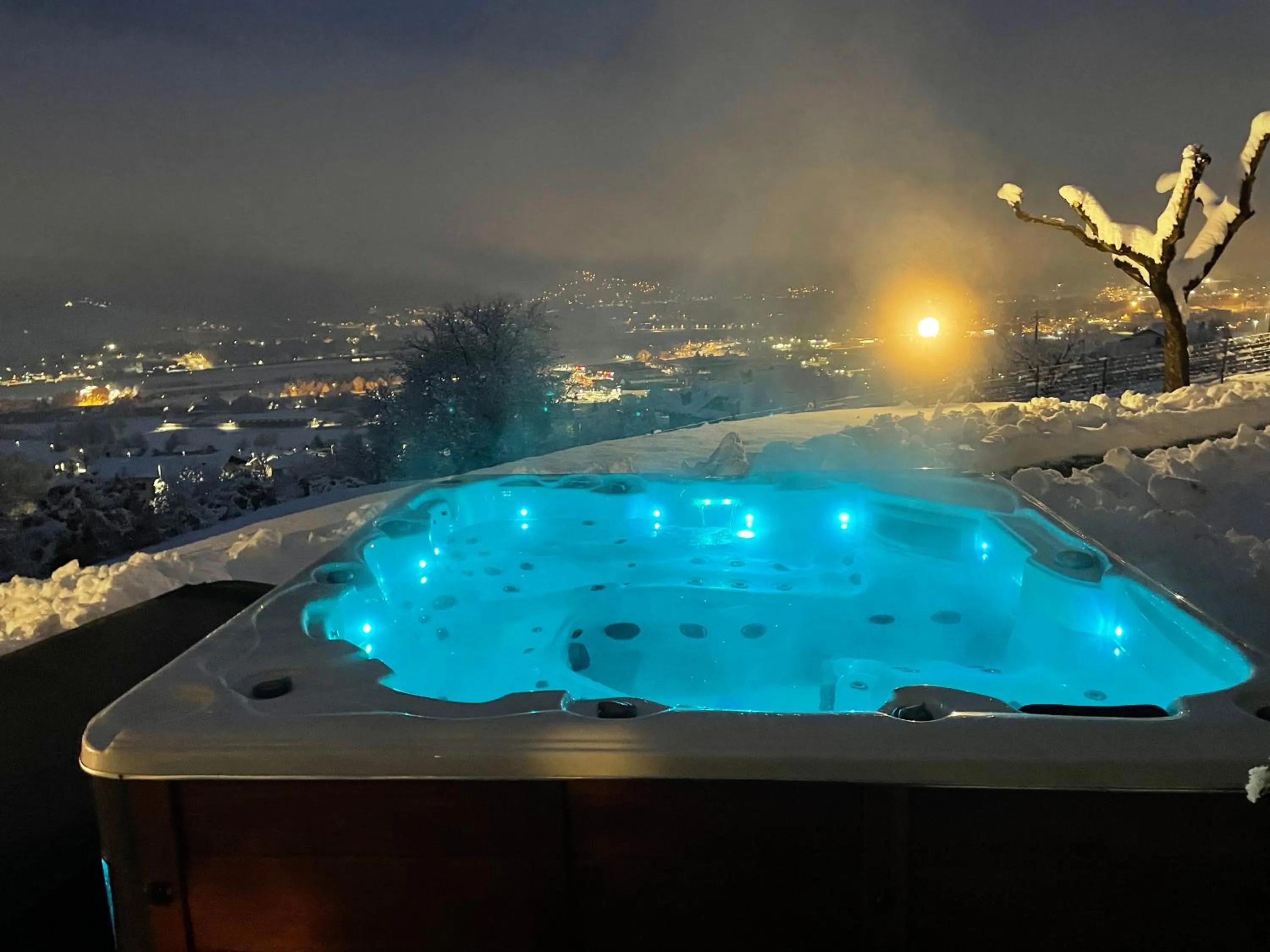 Swimming pool in L'armonia della natura