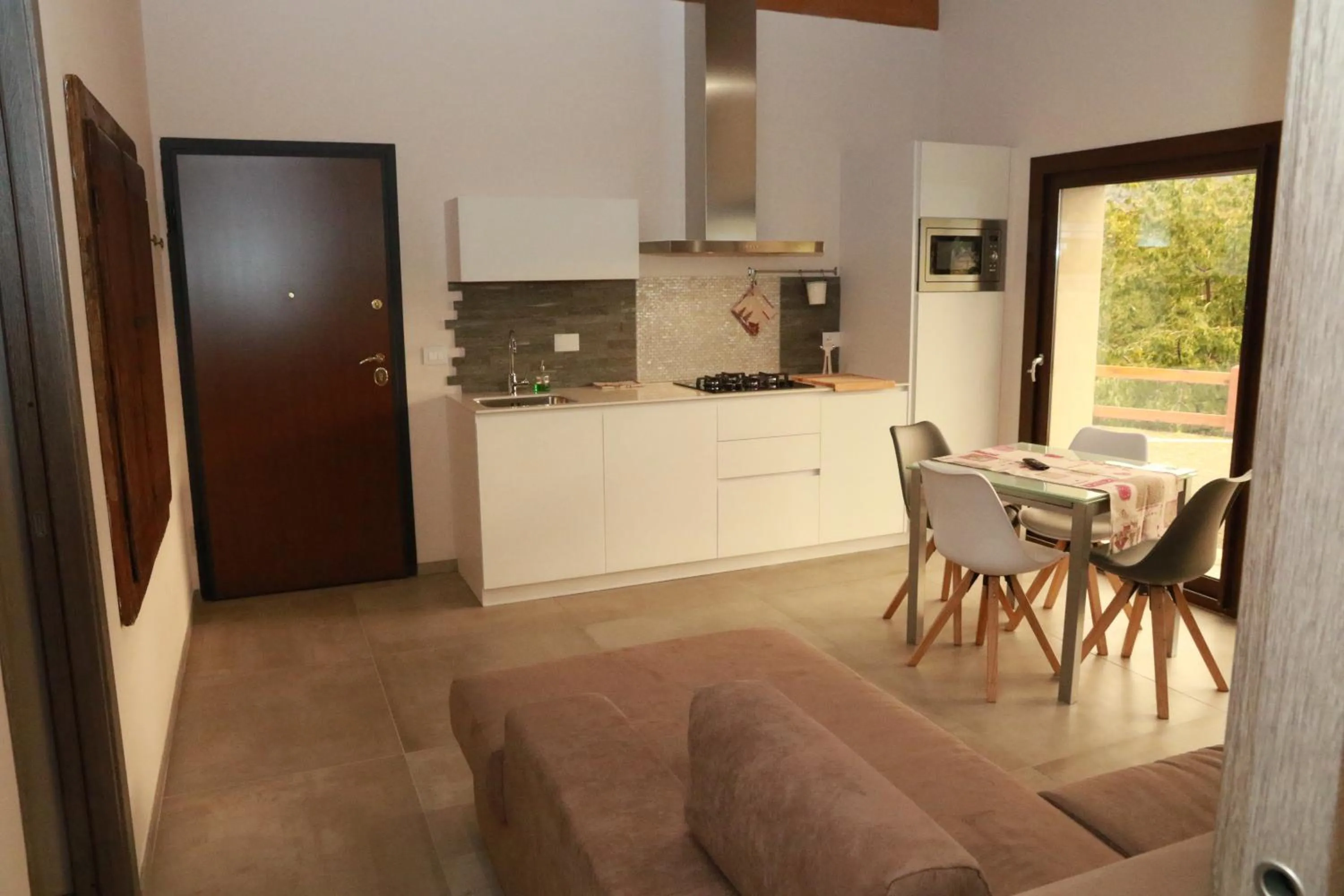 Kitchen or kitchenette in L'armonia della natura