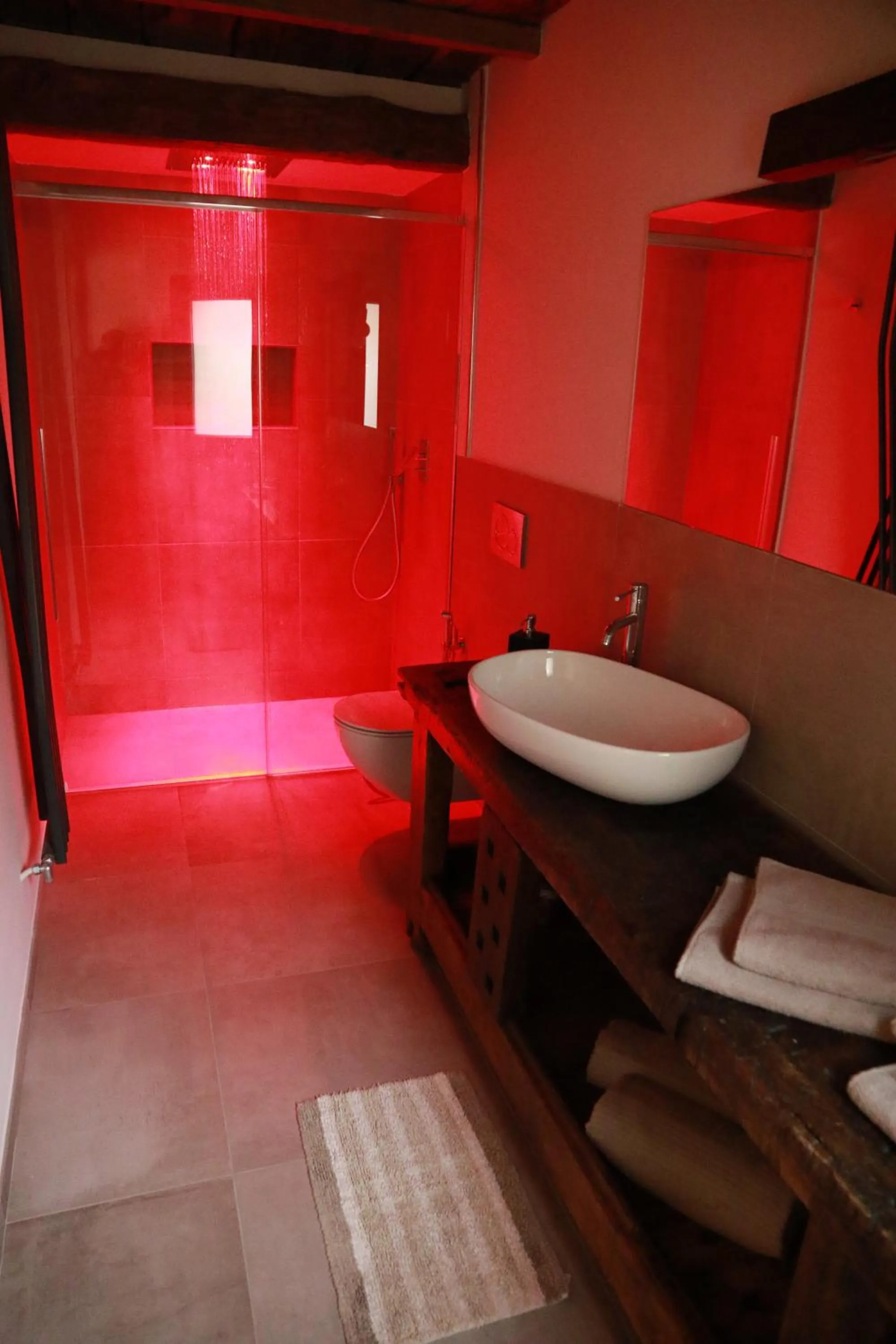 Shower in L'armonia della natura