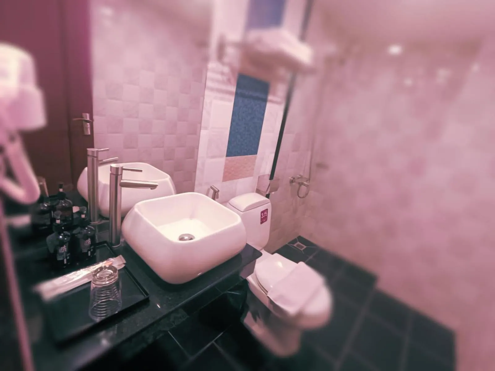 Property building in DE Hotel