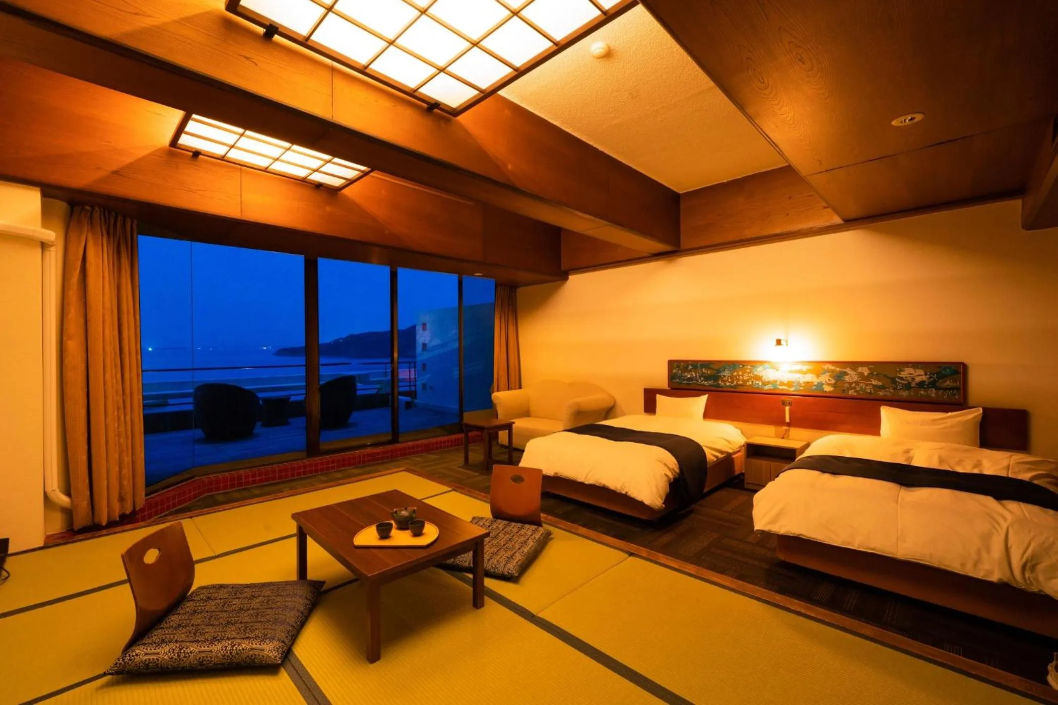Photo of the whole room, Bed in Ooedo Onsen Monogatari Hotel Ranpu