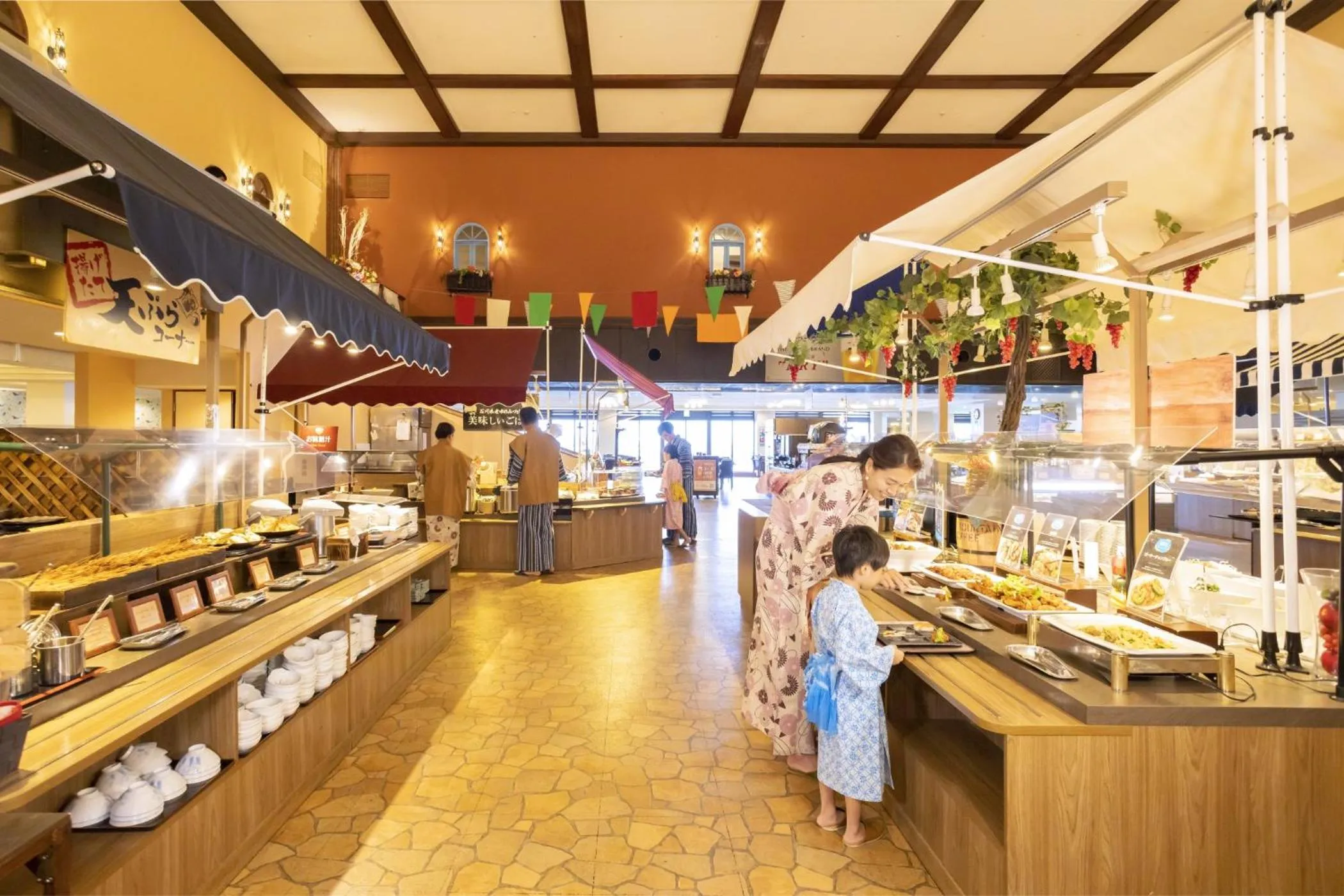 Restaurant/places to eat in Ooedo Onsen Monogatari Hotel Ranpu