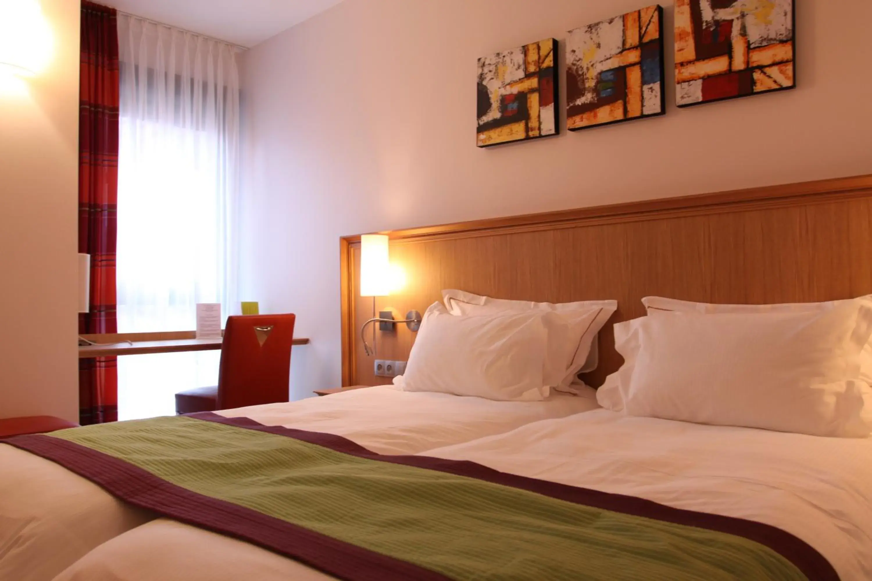 Bed in Logis Hotel Restaurant A L'Etoile Bed in Logis Hotel Restaurant A L'Etoile