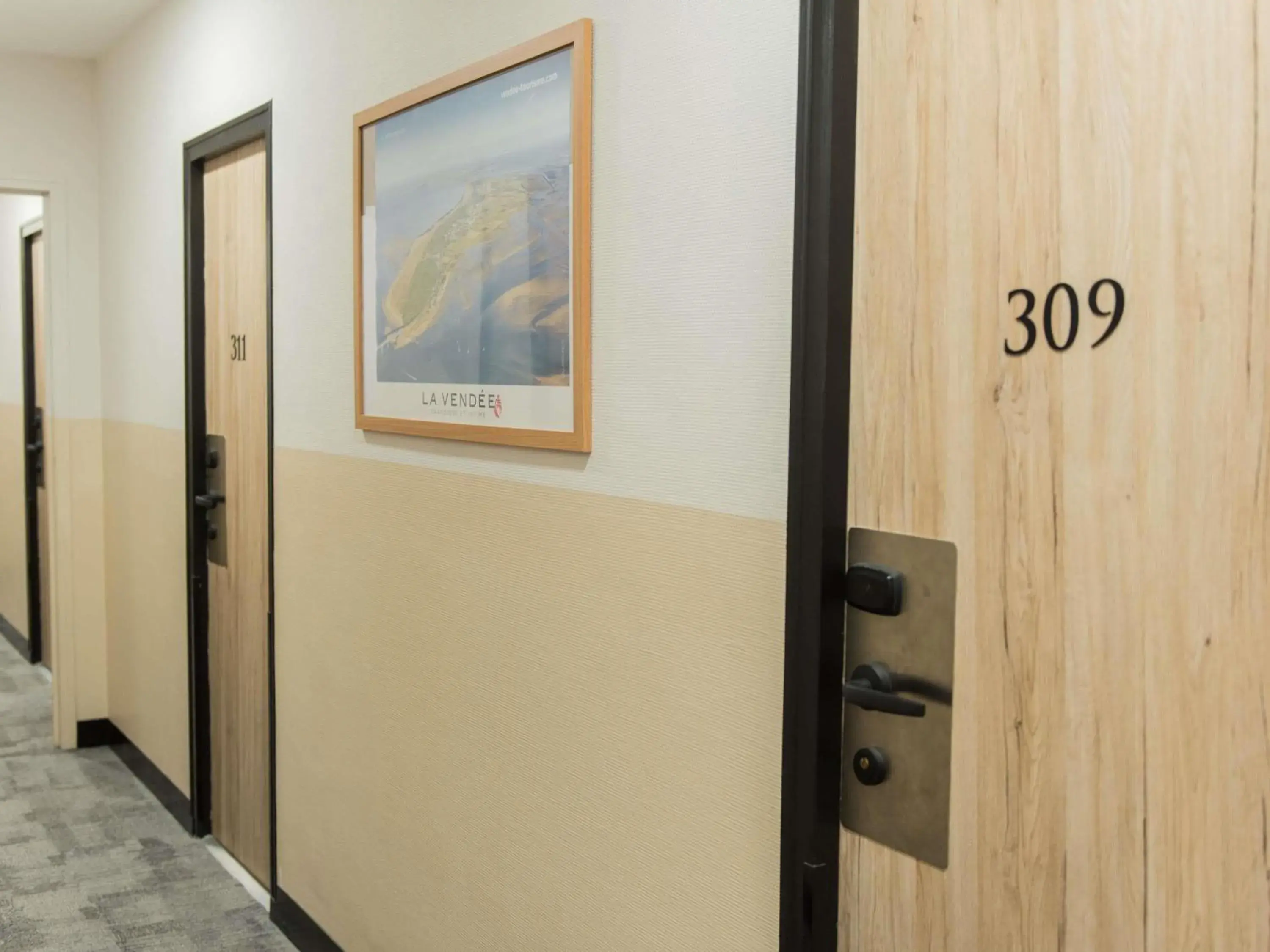 Bedroom in ibis Styles St Gilles Croix de Vie centre-ville Bedroom in ibis Styles St Gilles Croix de Vie centre-ville