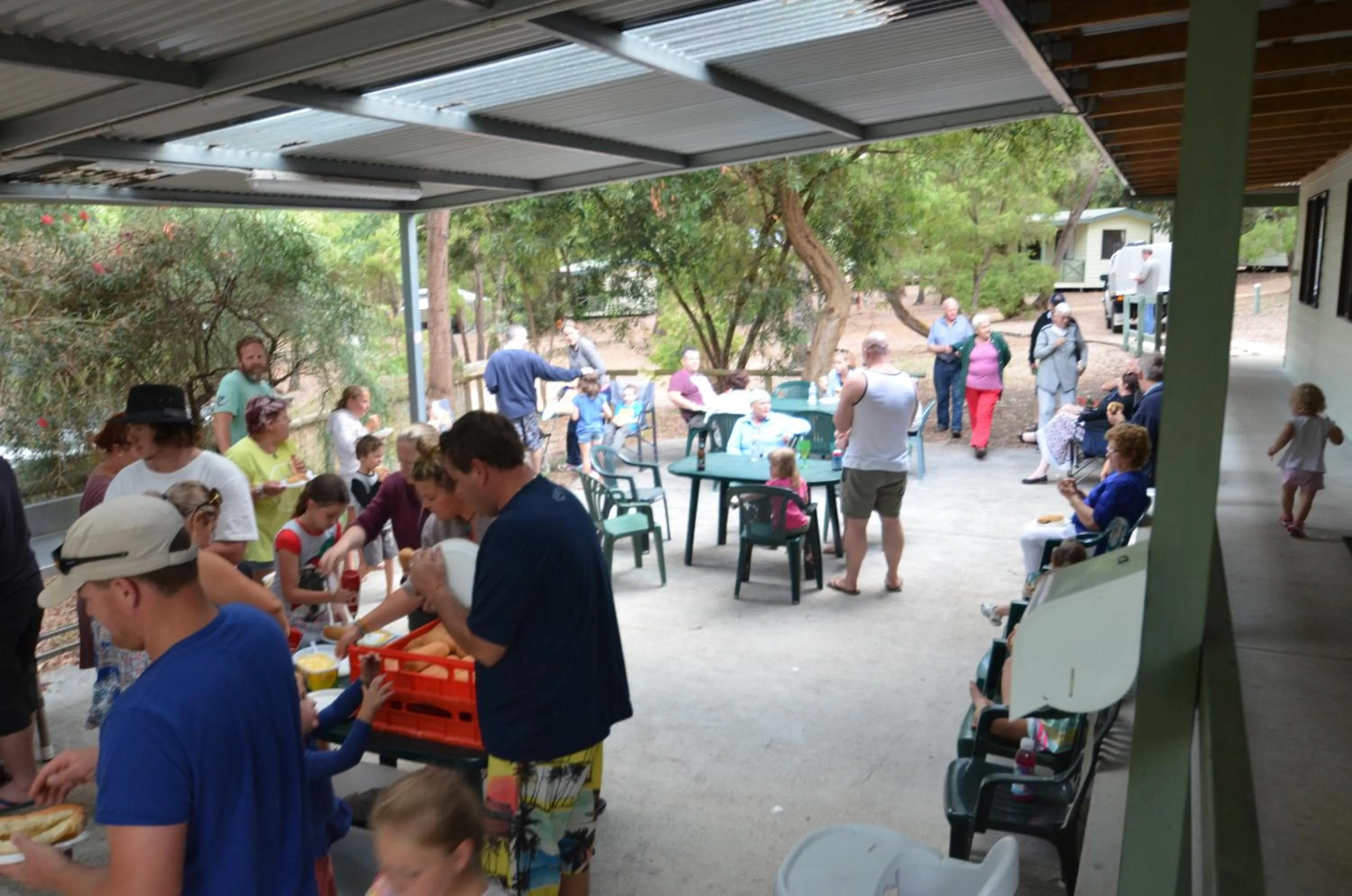 Restaurant/places to eat in Coalmine Beach Holiday Park