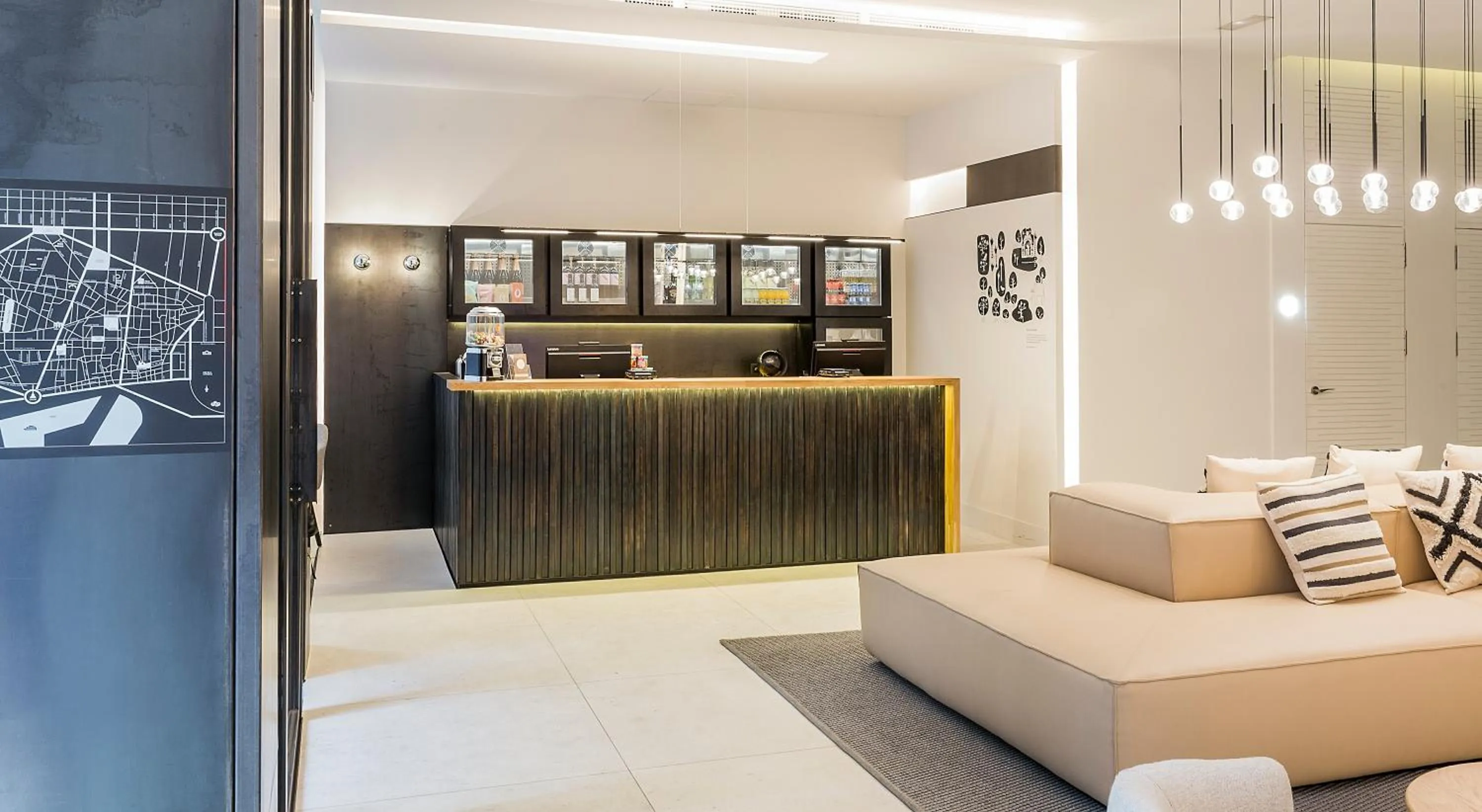Lobby or reception in Hotel Denit Barcelona