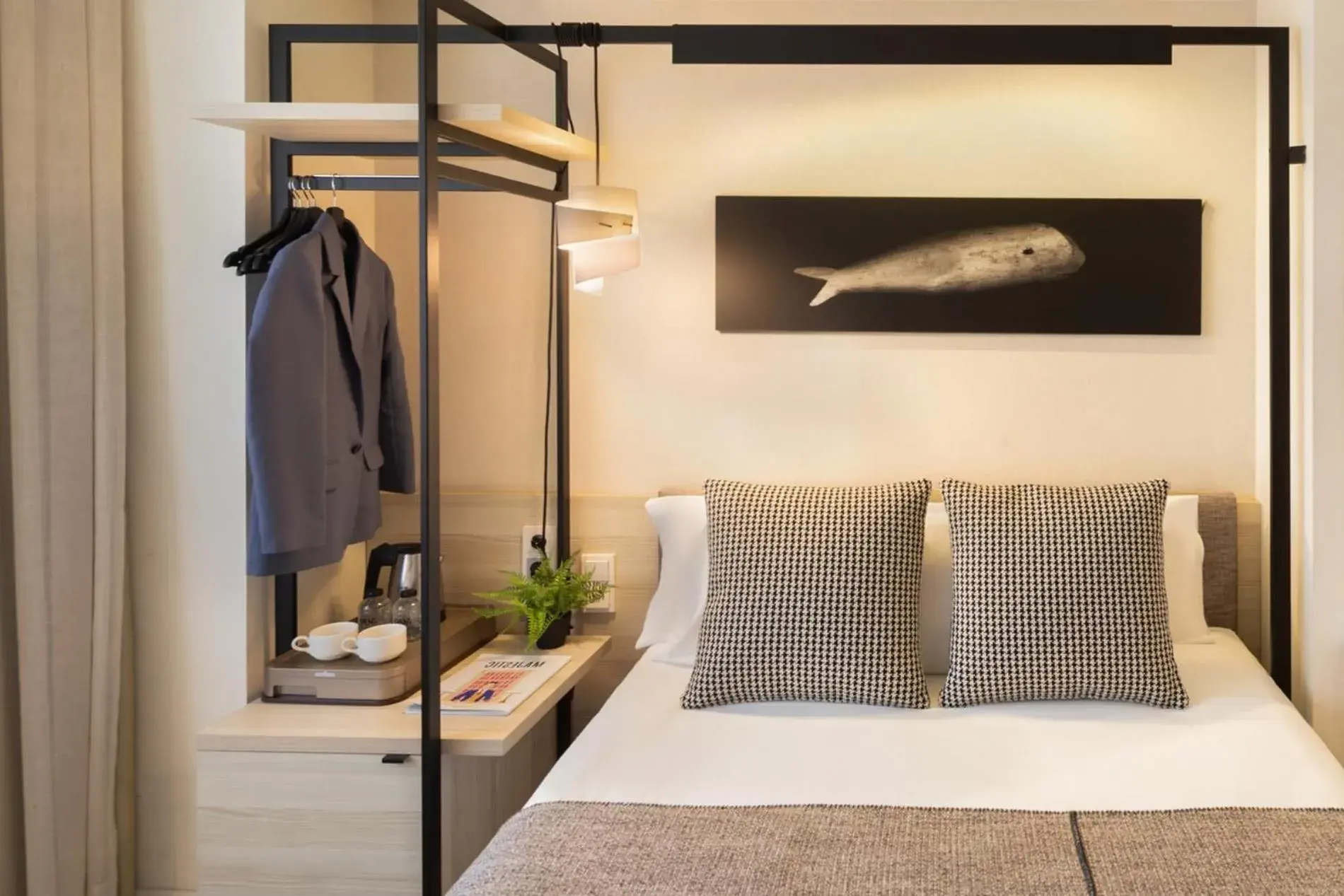 Photo of the whole room, Bed in Hotel Denit Barcelona Photo of the whole room, Bed in Hotel Denit Barcelona