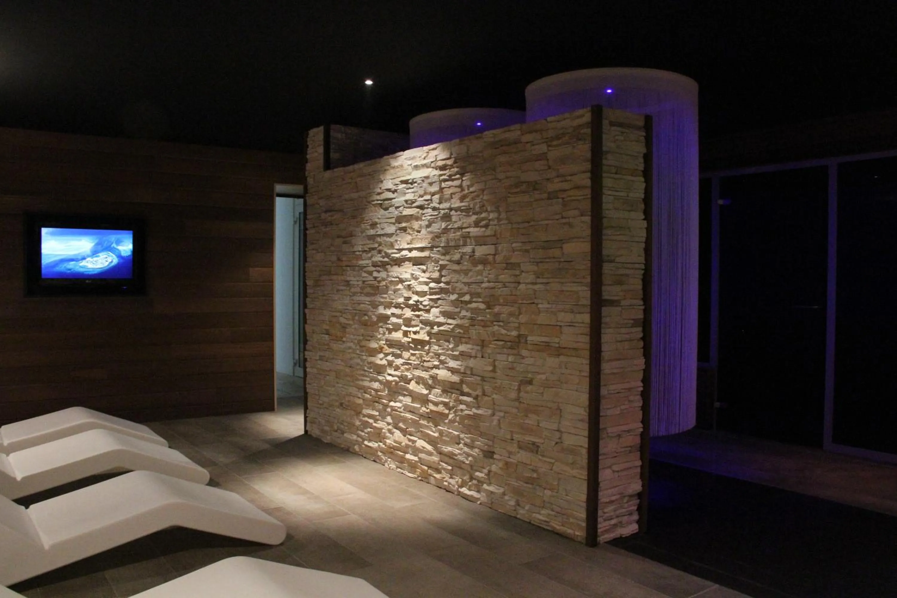 Spa and wellness centre/facilities in L'Orée du Bois