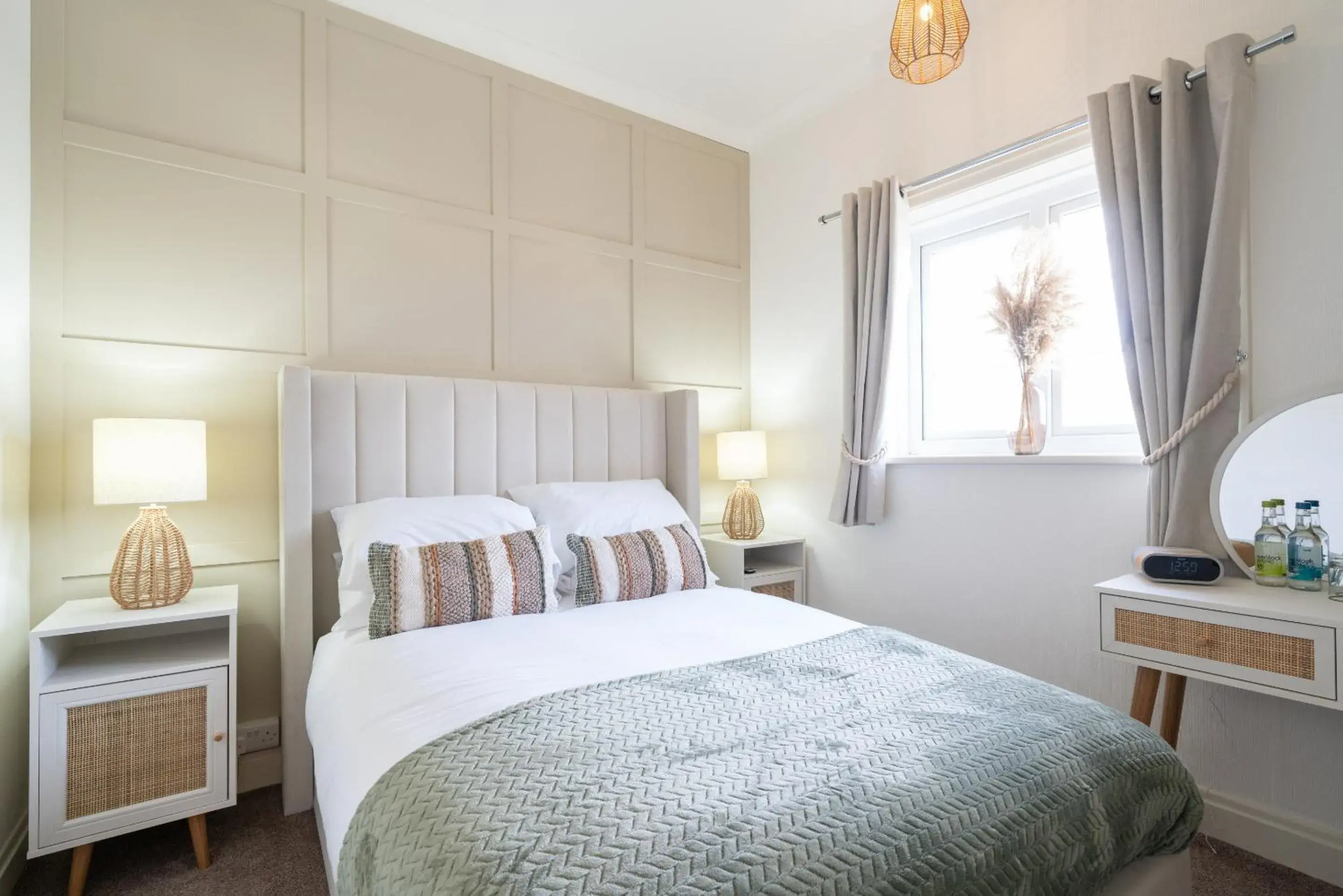 Bedroom, Bed in The Crab And Lobster Inn Bedroom, Bed in The Crab And Lobster Inn