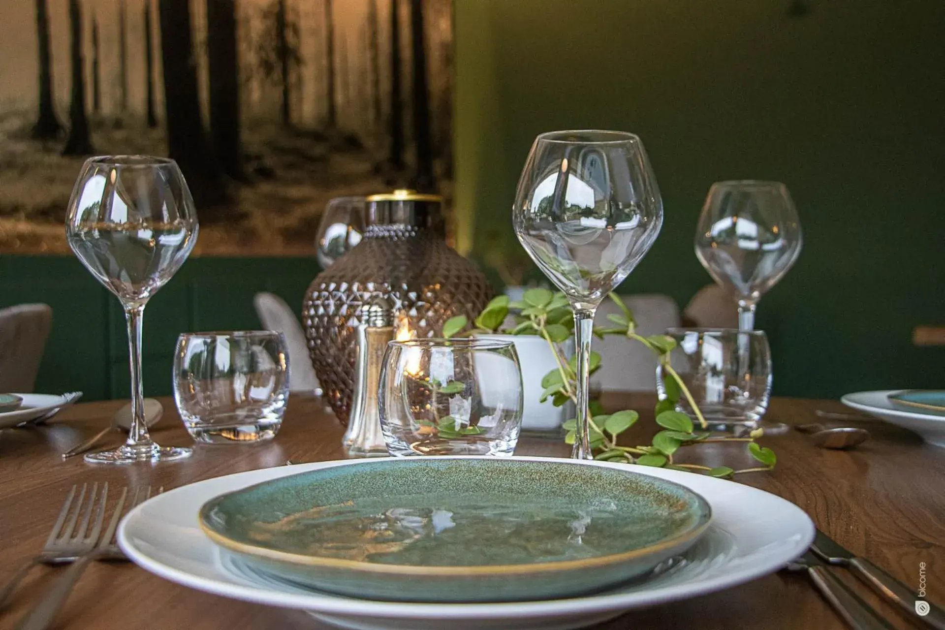 Dinner in Logis Hôtel & Restaurant - Le Relais de Montigny Dinner in Logis Hôtel & Restaurant - Le Relais de Montigny