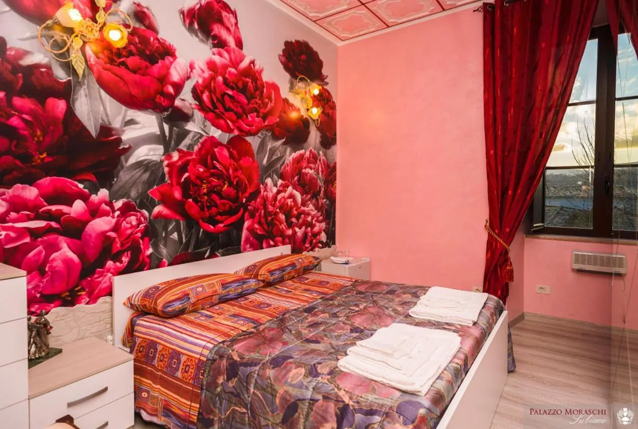 Photo of the whole room, Bed in Palazzo Moraschi Subiaco