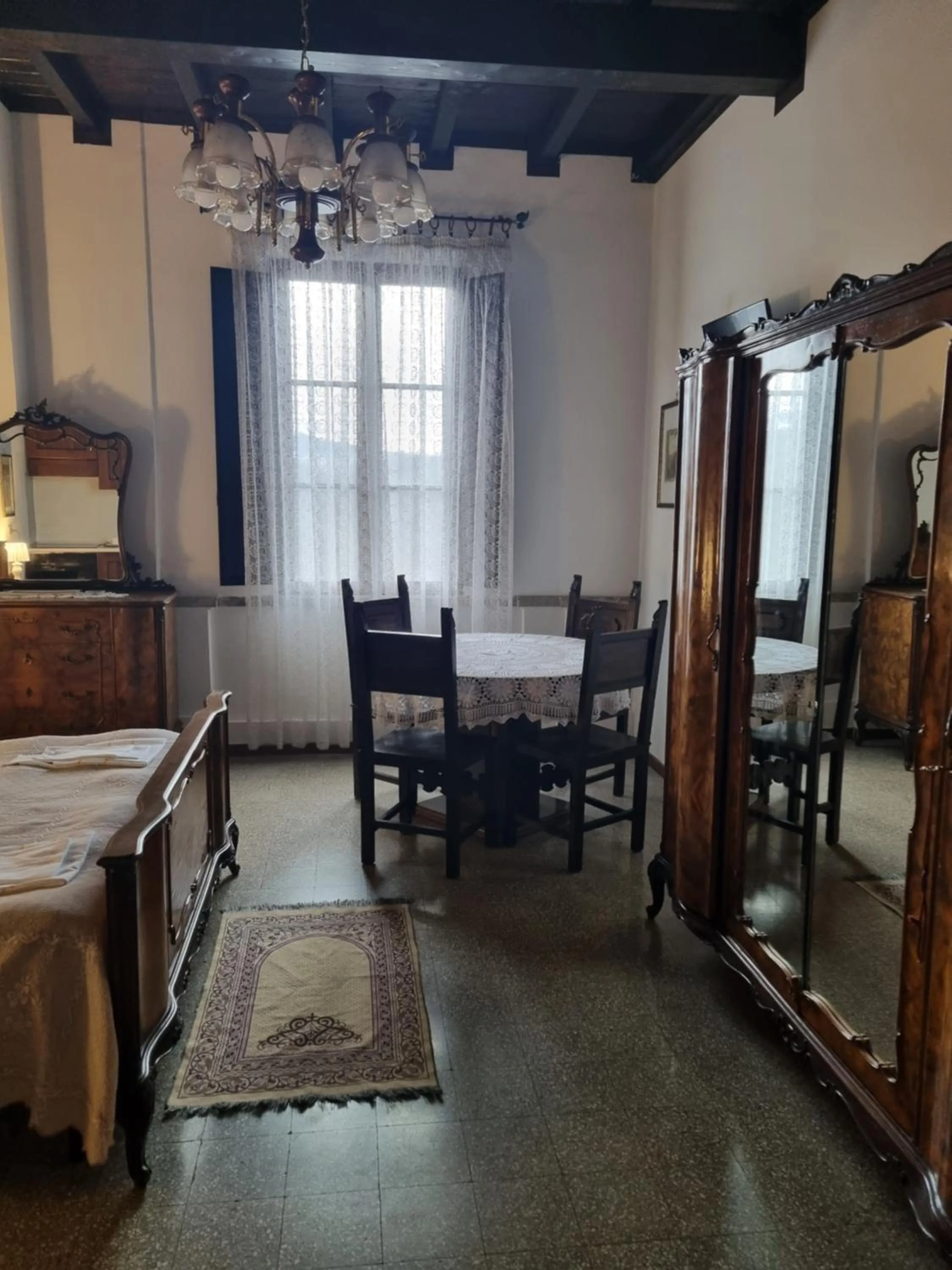 Dining area, Bed in Palazzo Moraschi Subiaco