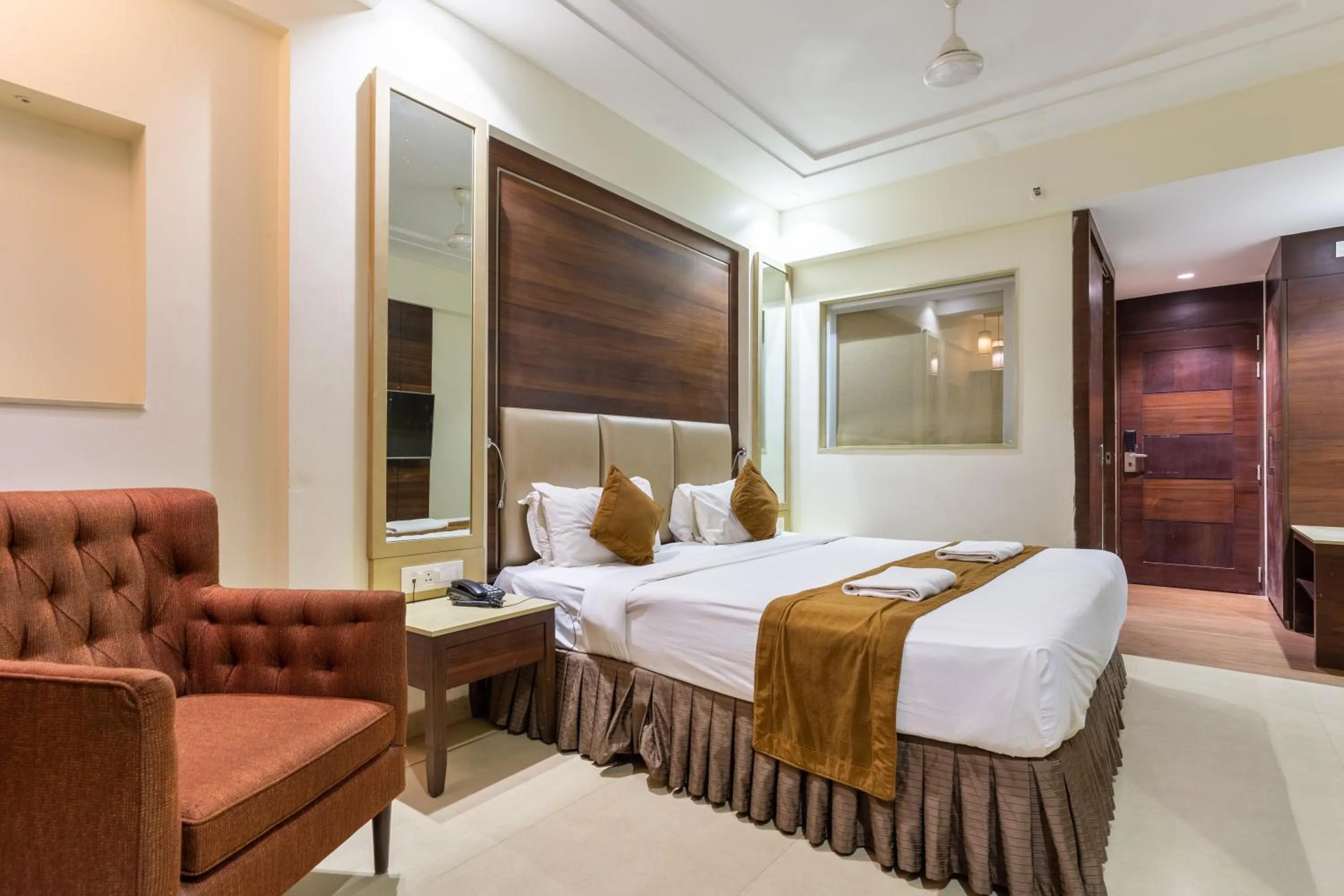 Photo of the whole room in Calux Grand Inn Calangute - Formerly Amara Grand Inn