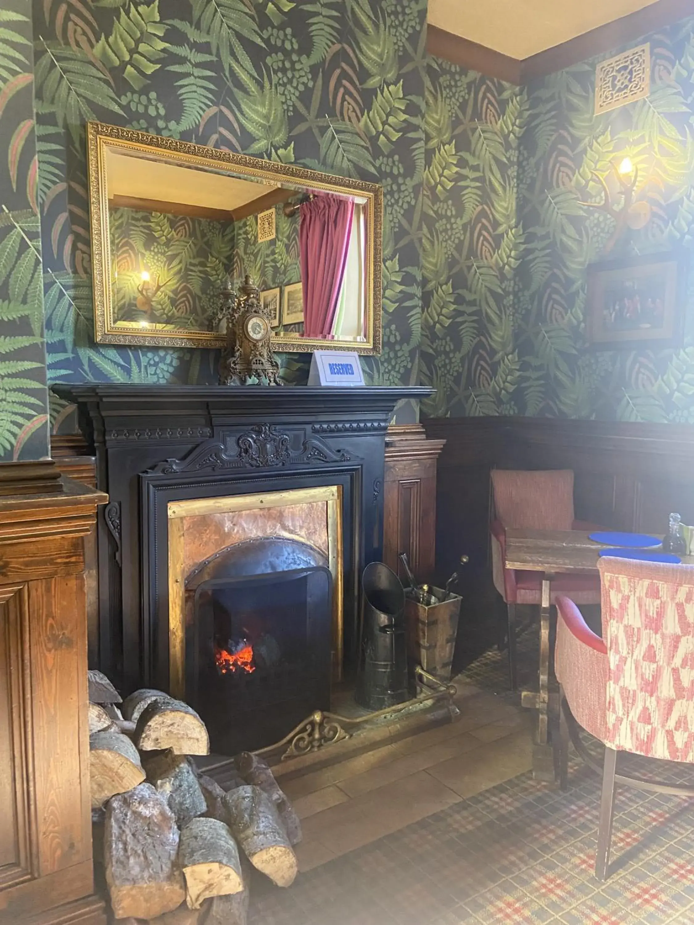 Lounge or bar in Calf's Head Hotel Lounge or bar in Calf's Head Hotel