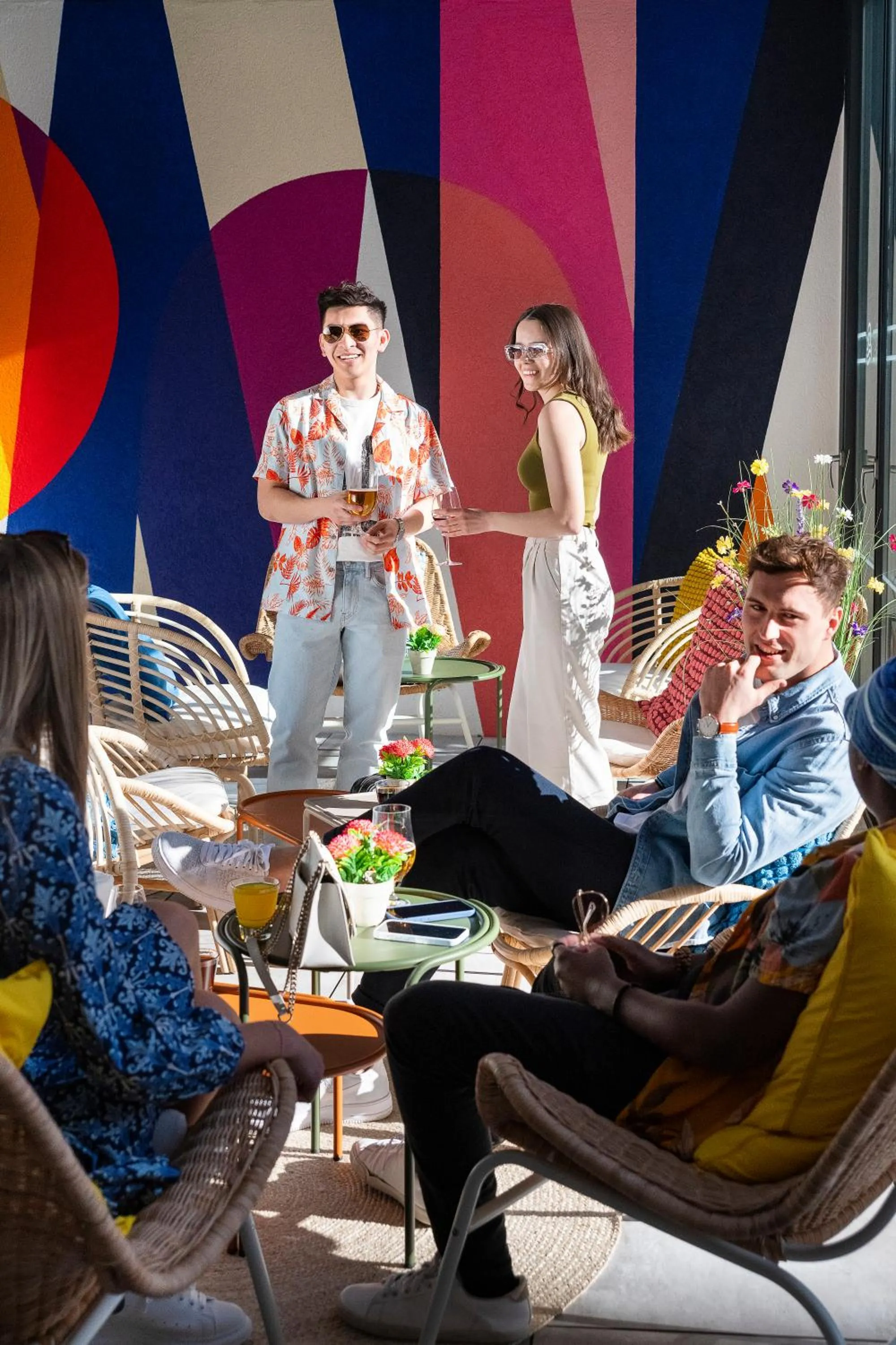 Communal lounge/ TV room in Three Corners Hotel Anna