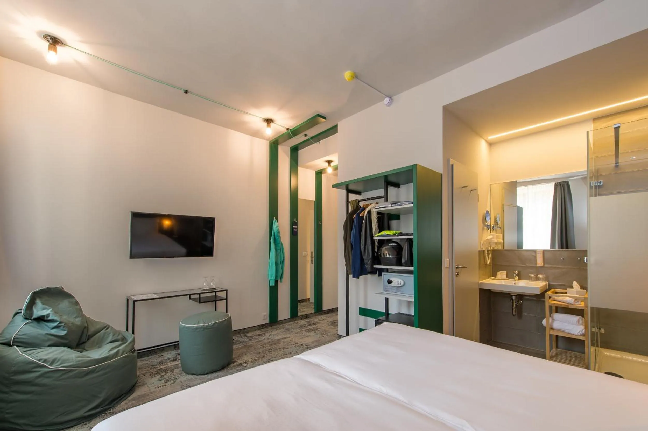 Bed in Three Corners Hotel Anna