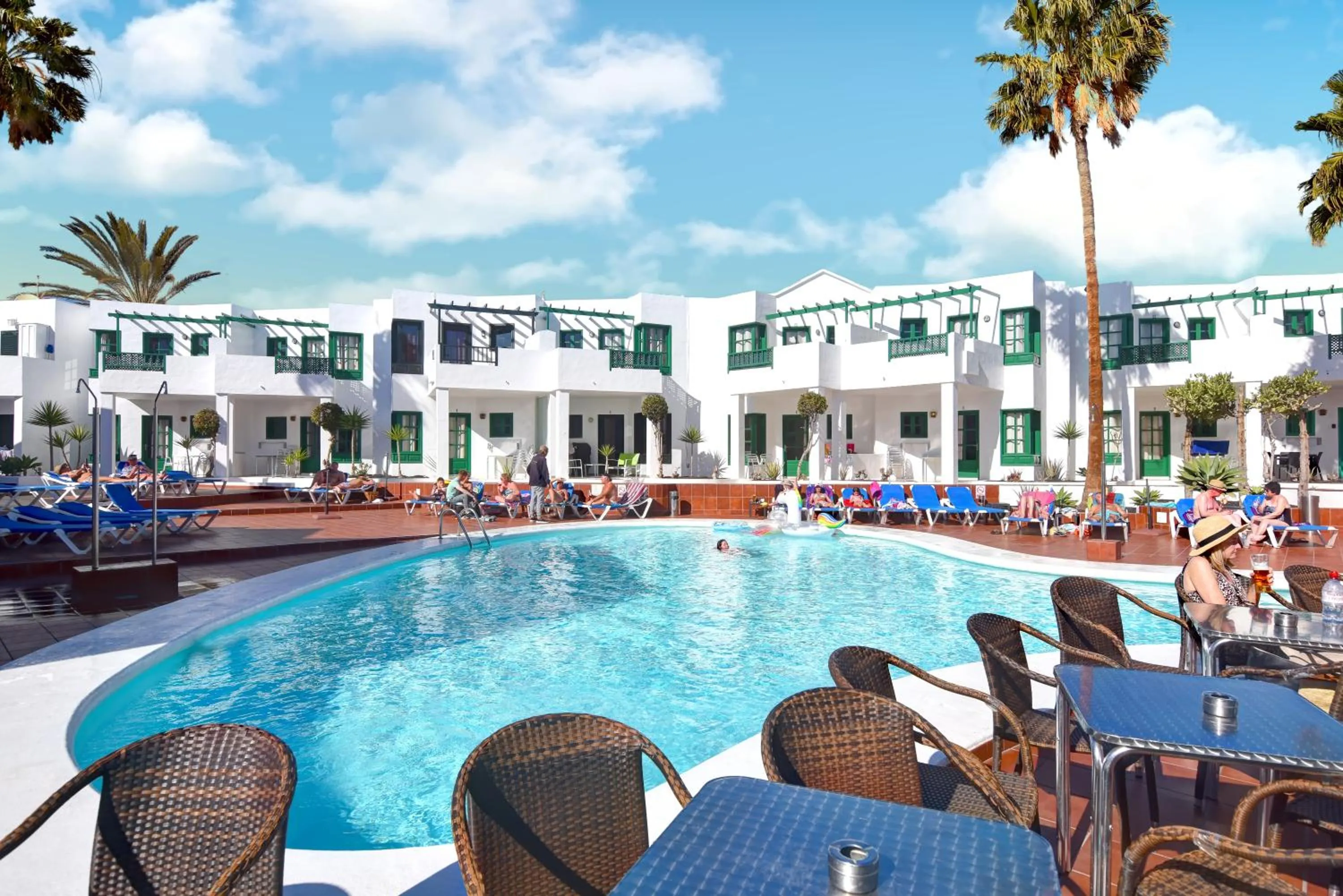 Swimming pool in Apartamentos Luz Y Mar