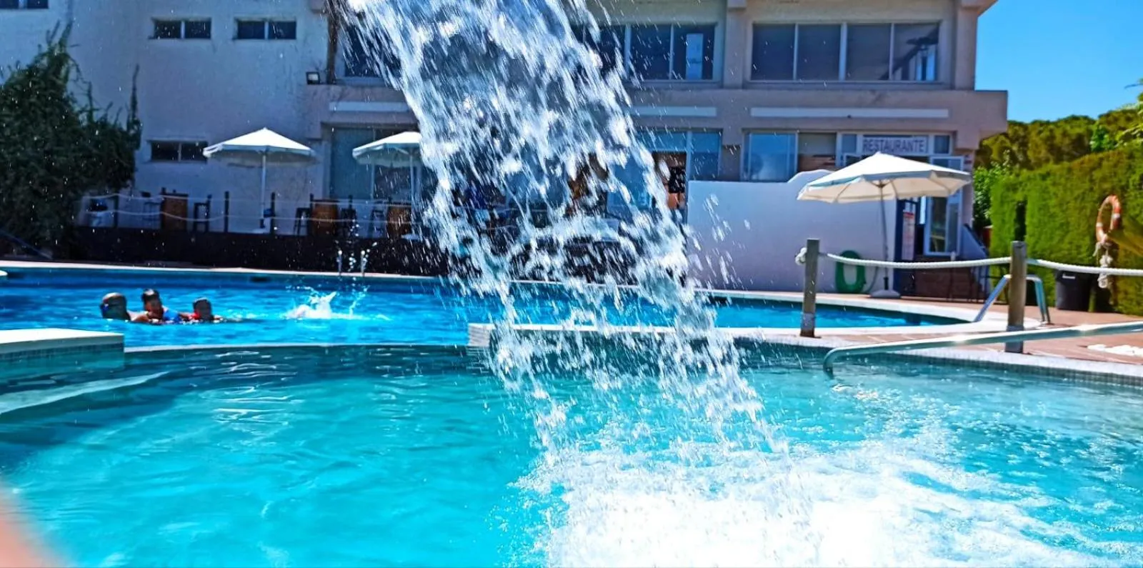 Swimming pool in Camping San Javier