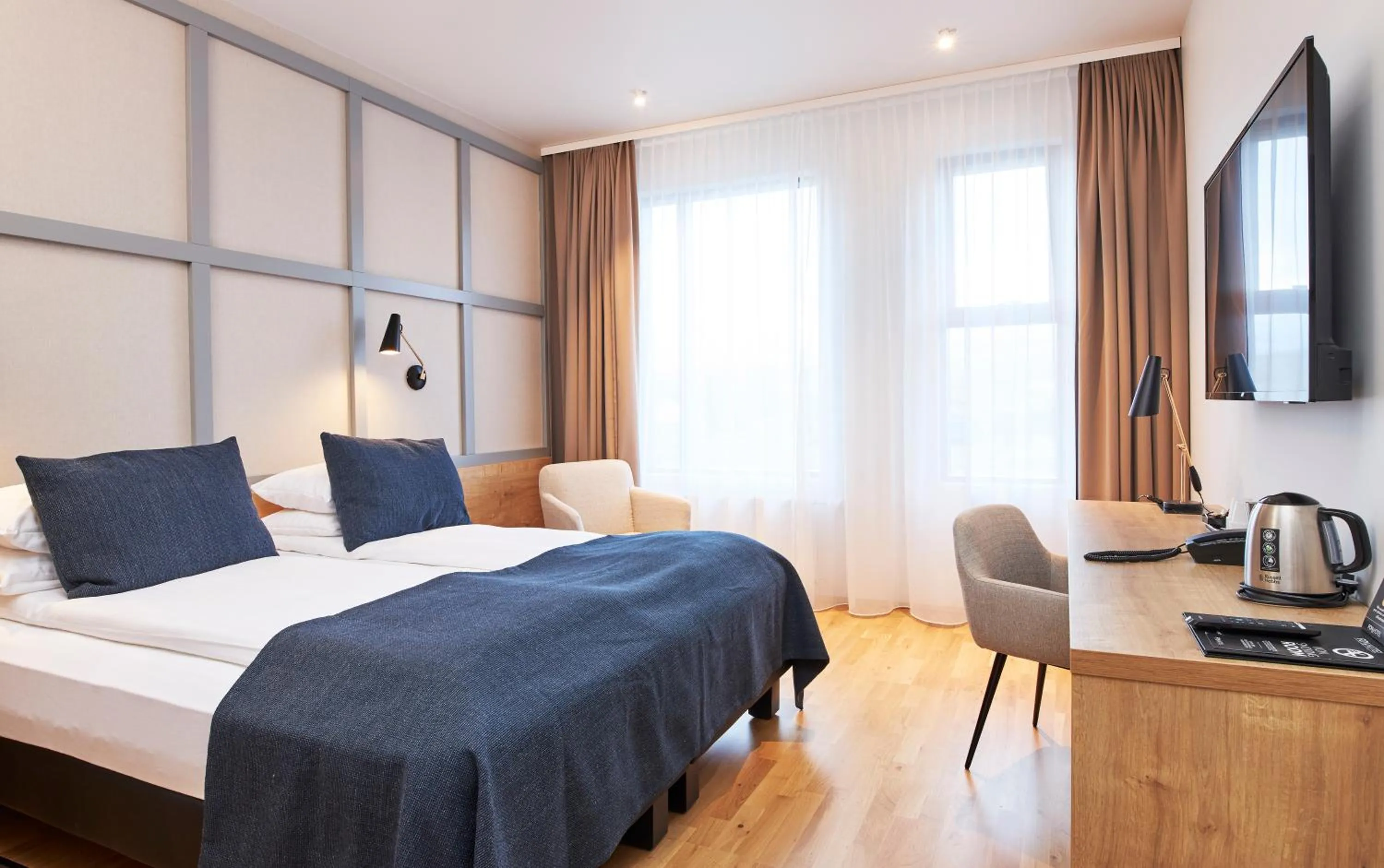 Bedroom, Bed in Fosshotel Reykholt