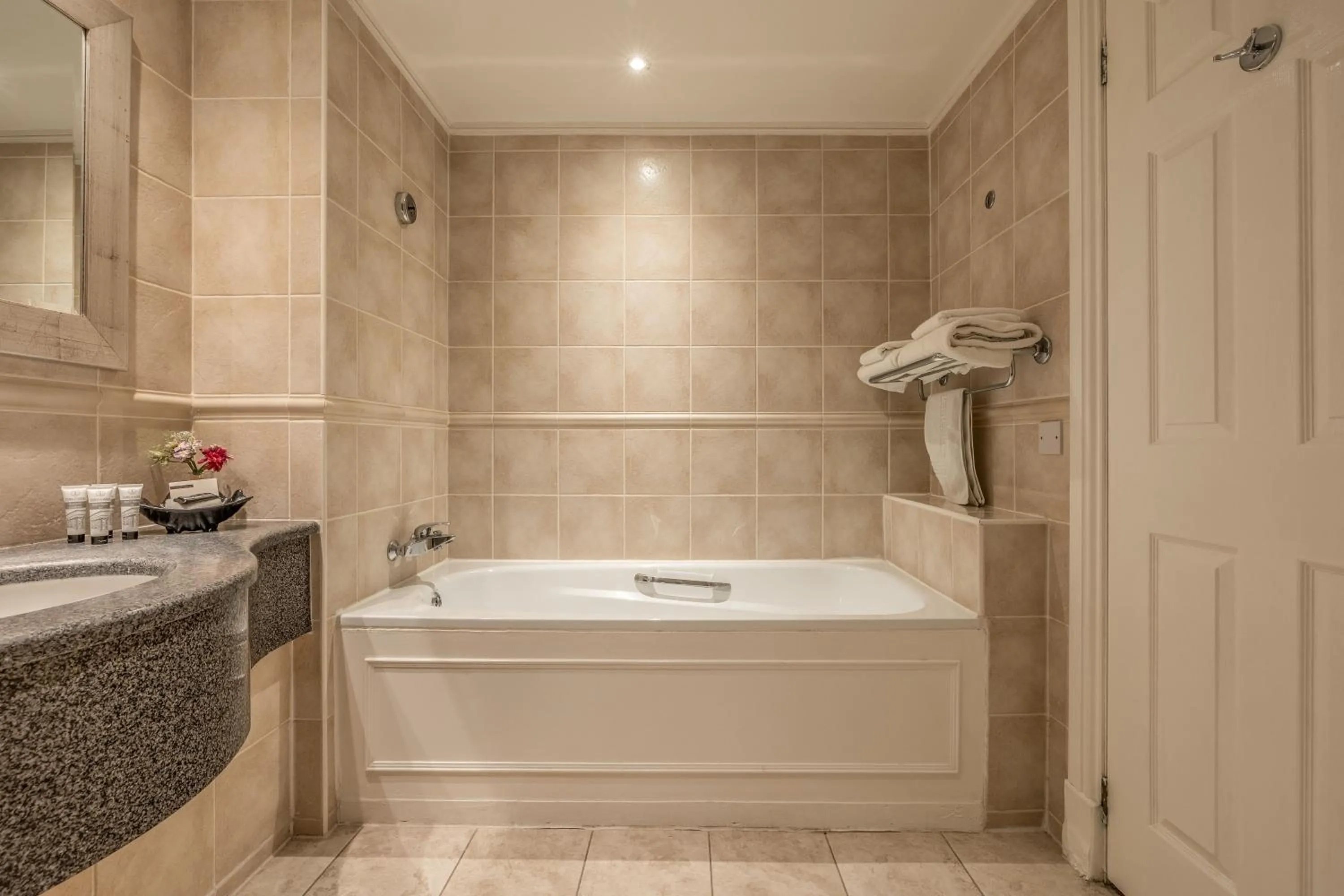 Bathroom in Muthu Newton Hotel (Near Inverness Airport)