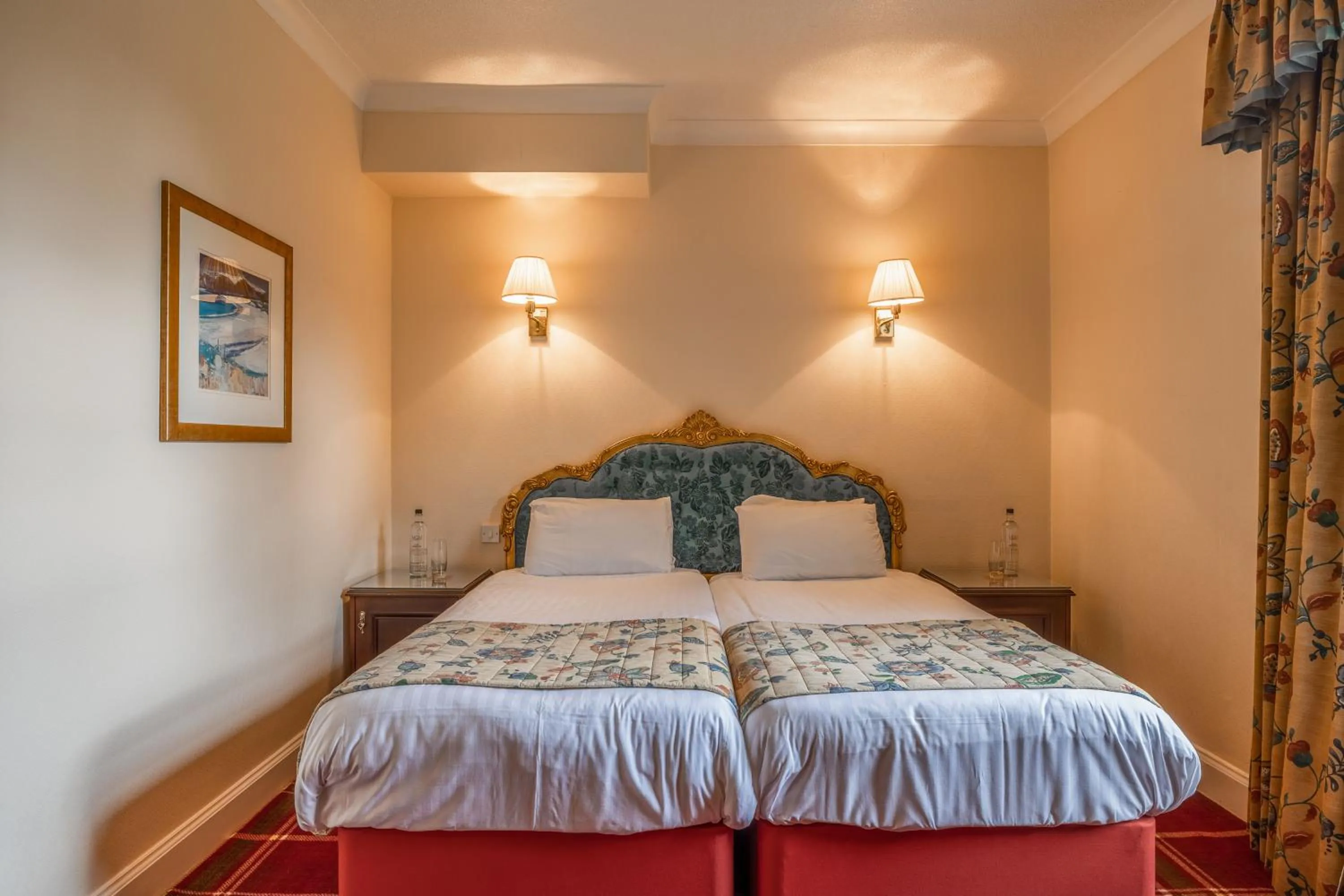 Bedroom, Bed in Muthu Newton Hotel (Near Inverness Airport)