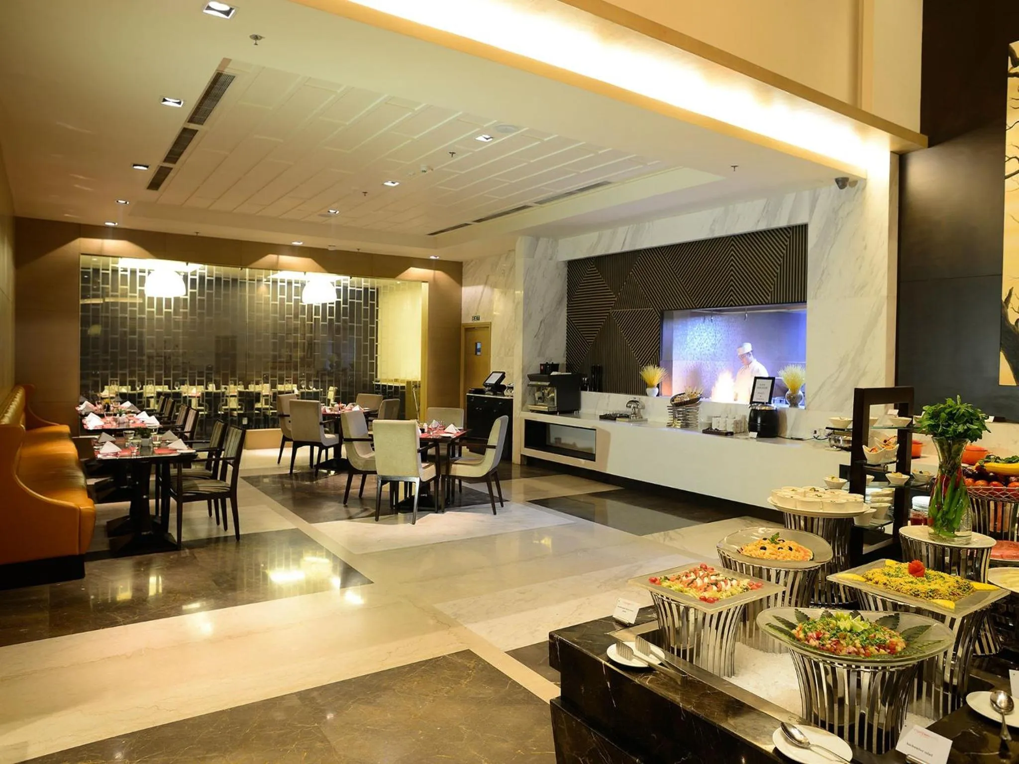 Dining area in Sayaji Raipur