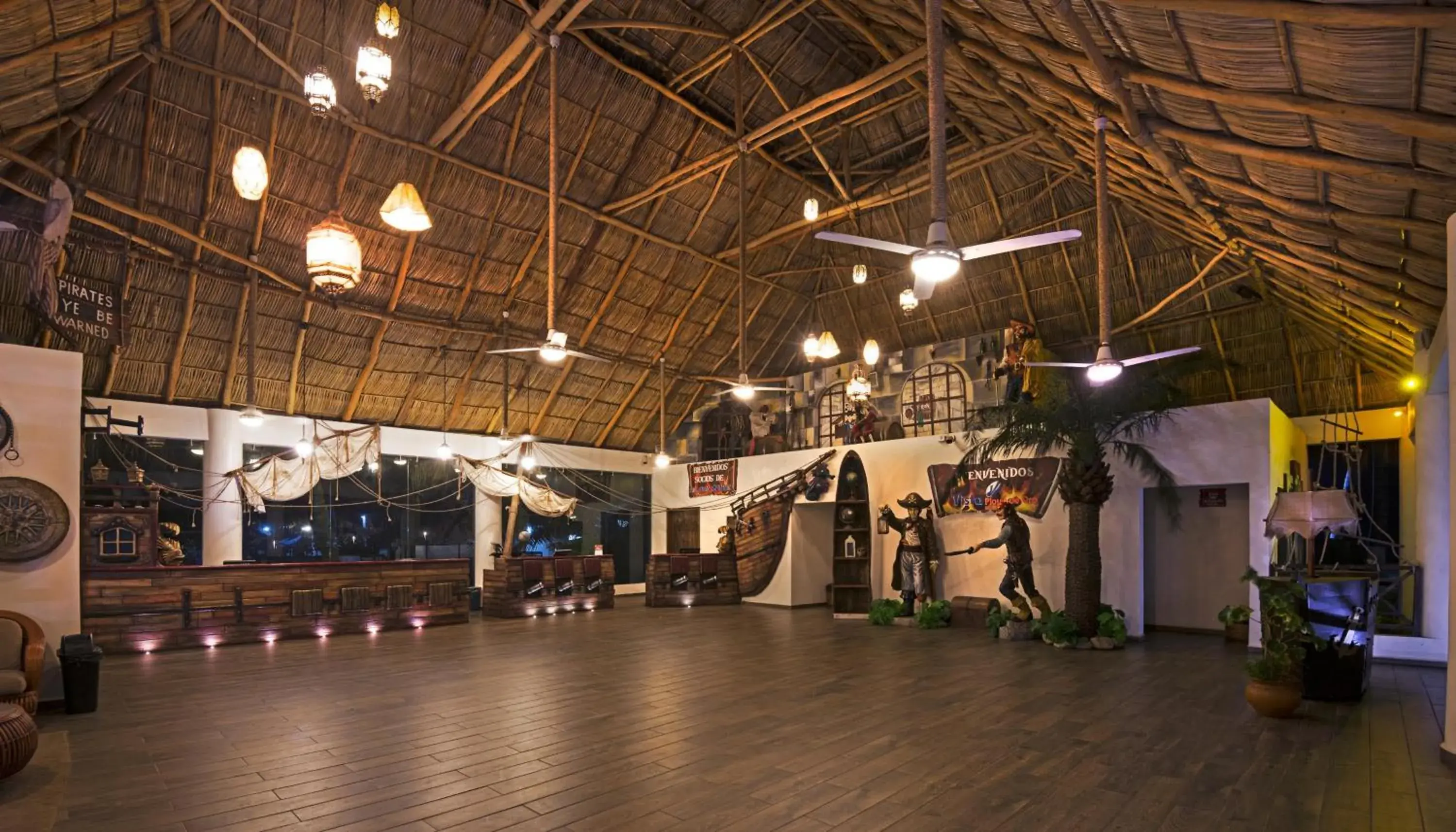 Property building in Vista Playa de Oro Manzanillo Property building in Vista Playa de Oro Manzanillo