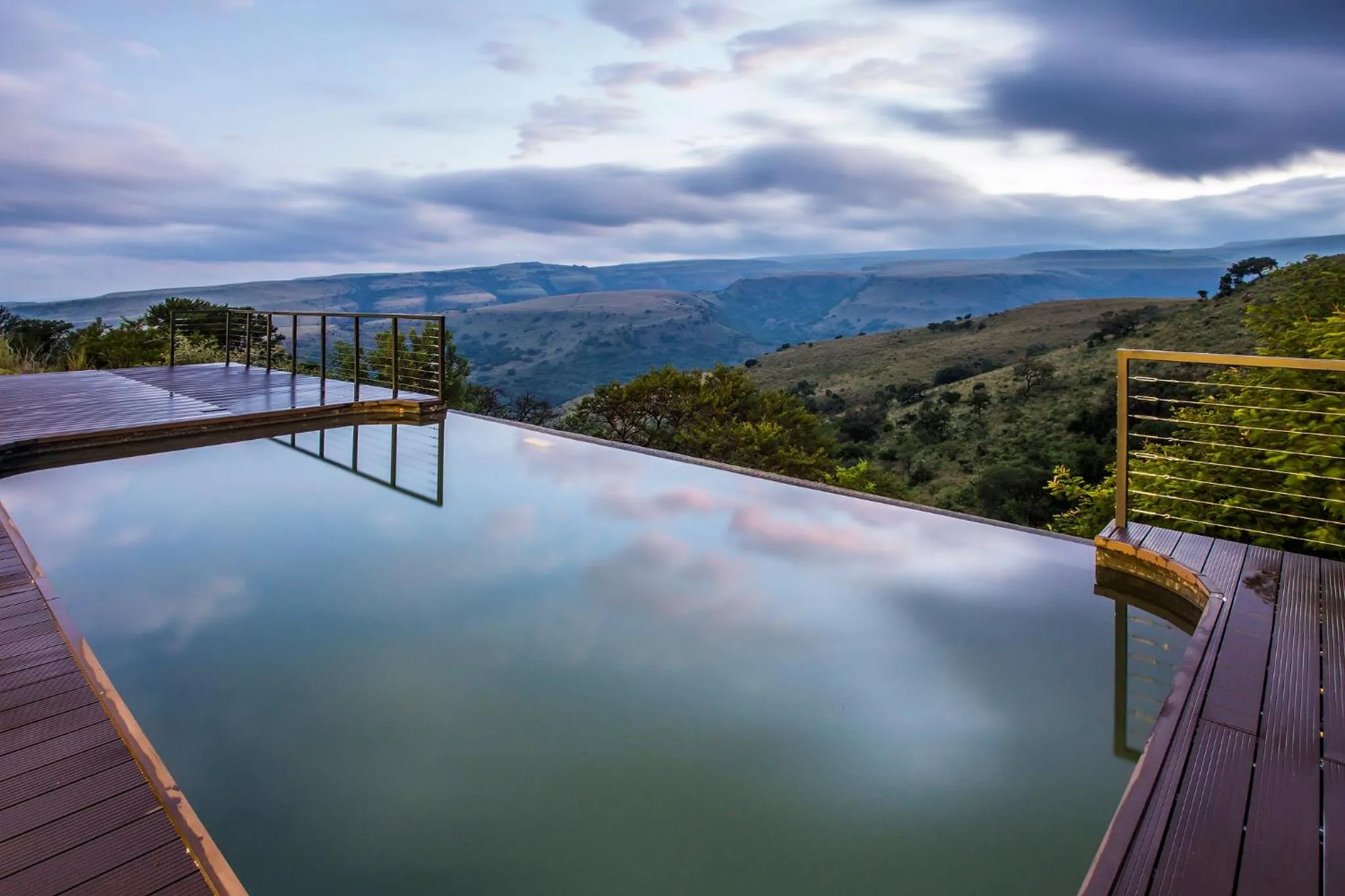 Mount High Luxury Country Estate