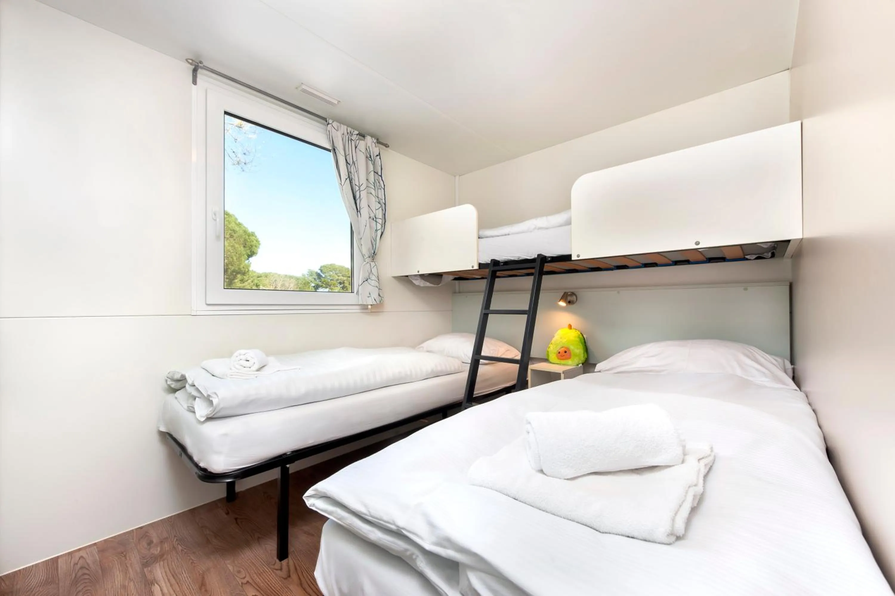 Photo of the whole room, Bed in Glamping and Mobile Homes Lavanda - Holiday Centre Bi VIllage