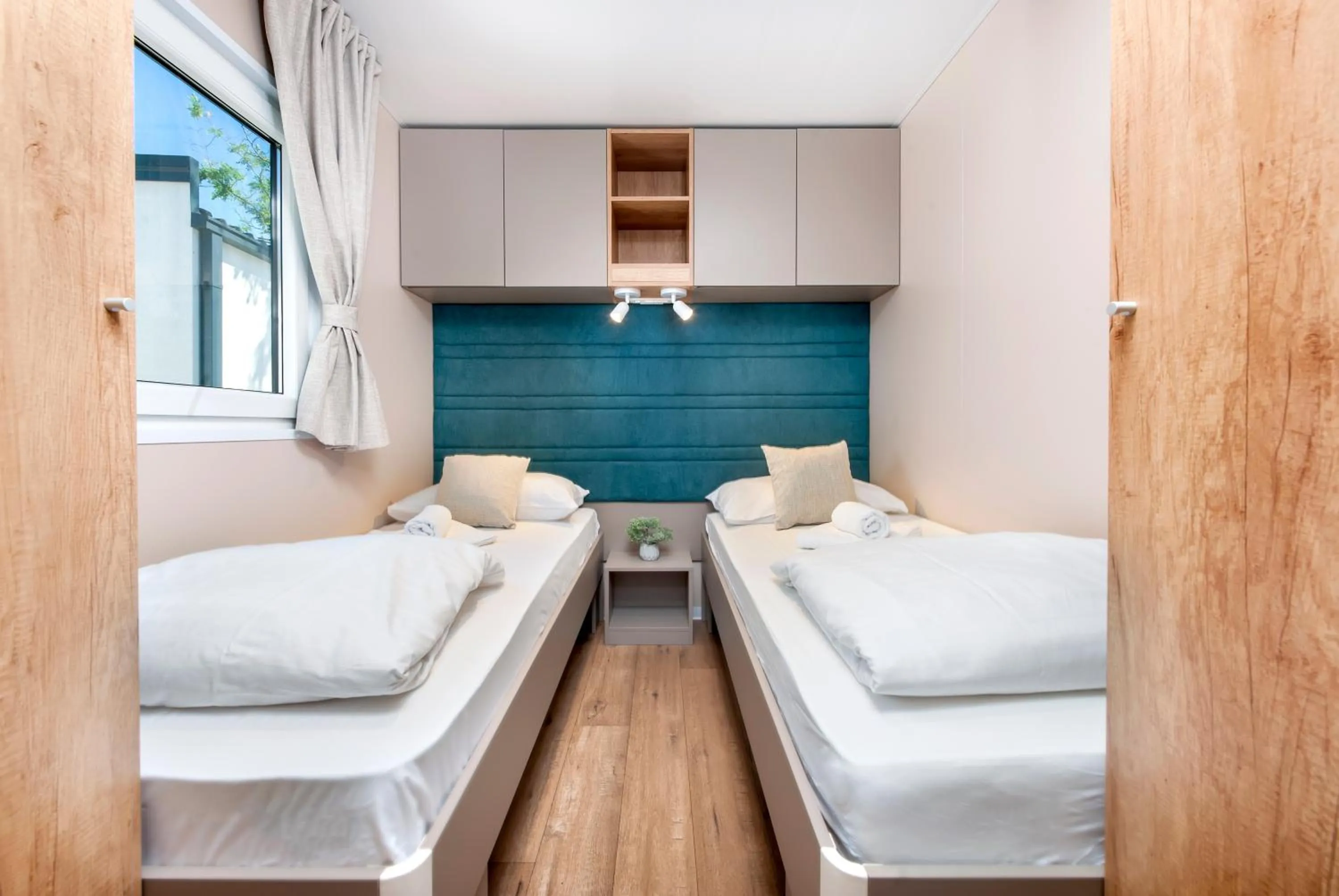 Bedroom, Bed in Glamping and Mobile Homes Lavanda - Holiday Centre Bi VIllage