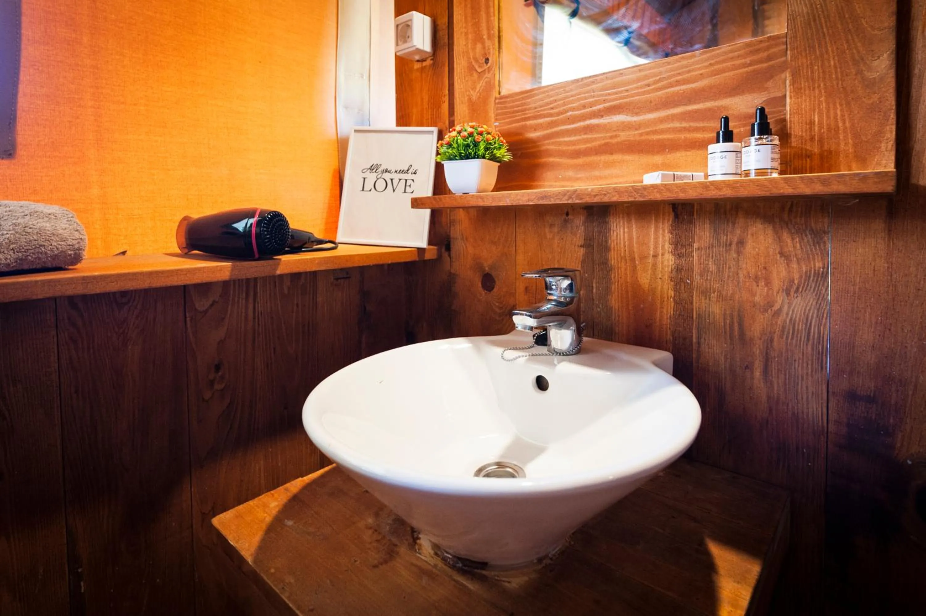Bathroom in Glamping and Mobile Homes Lavanda - Holiday Centre Bi VIllage