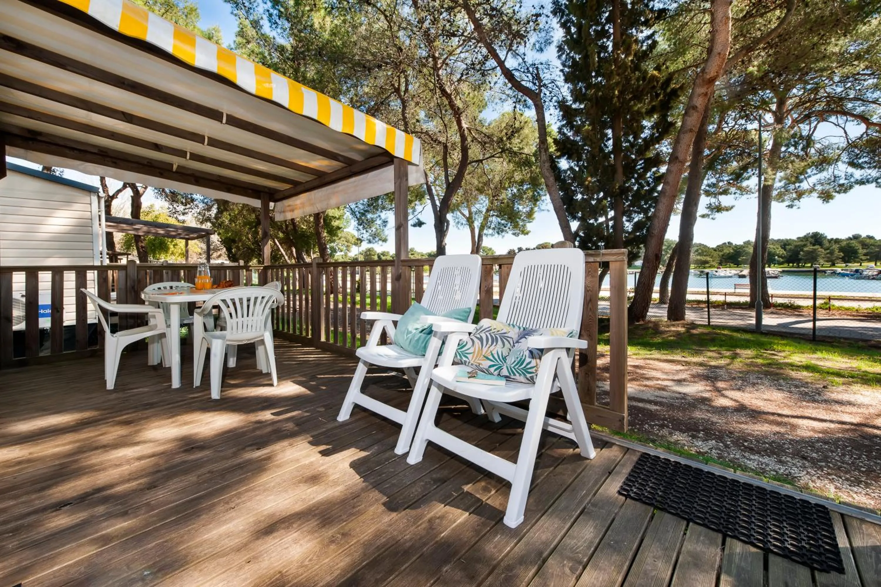 Property building in Glamping and Mobile Homes Lavanda - Holiday Centre Bi VIllage