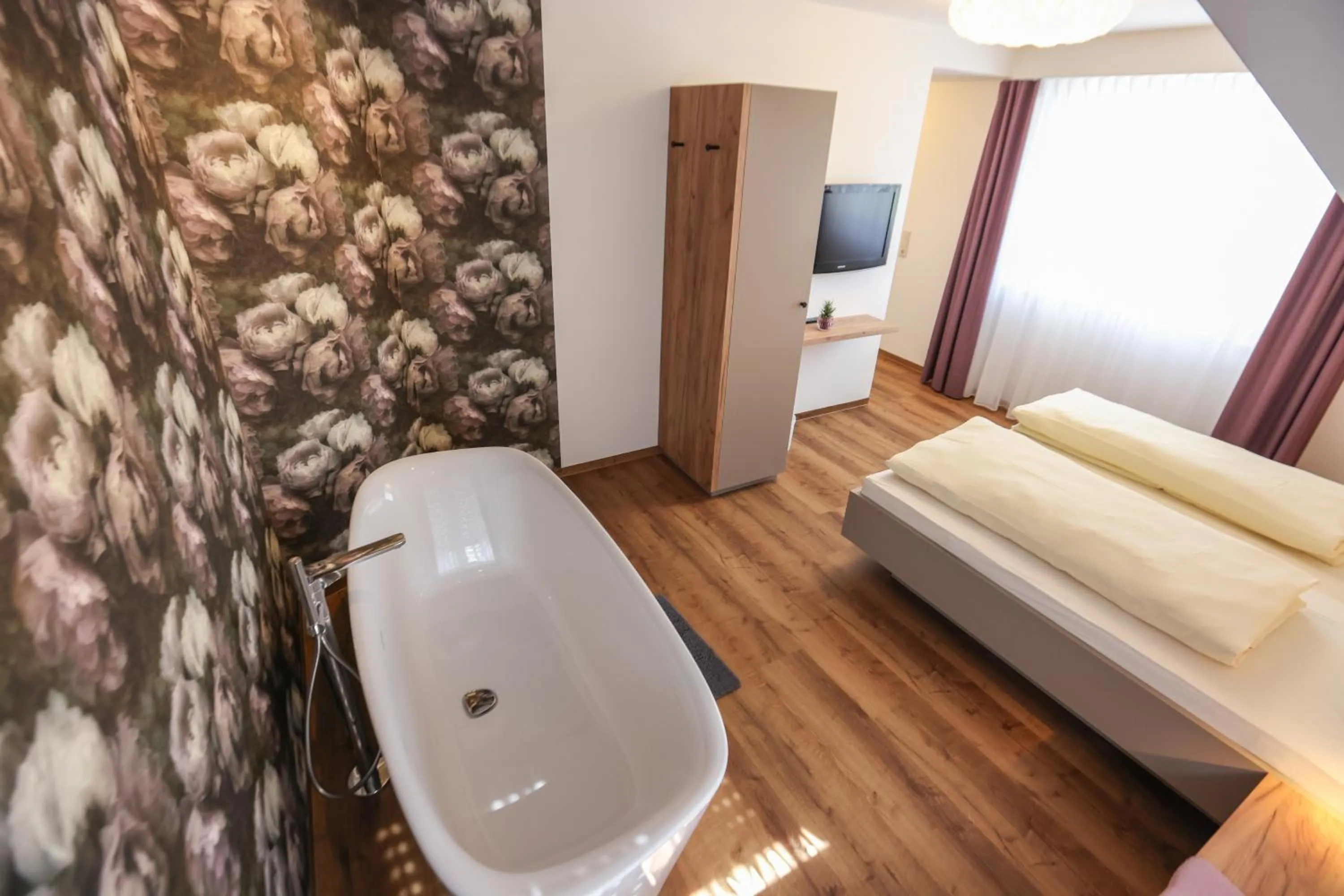 Bed in Hotel Garni Bergblick