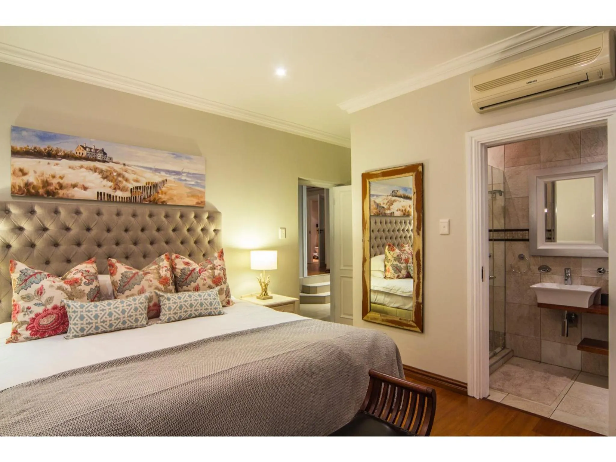 Bedroom, Bed in The Hamptons Guest House