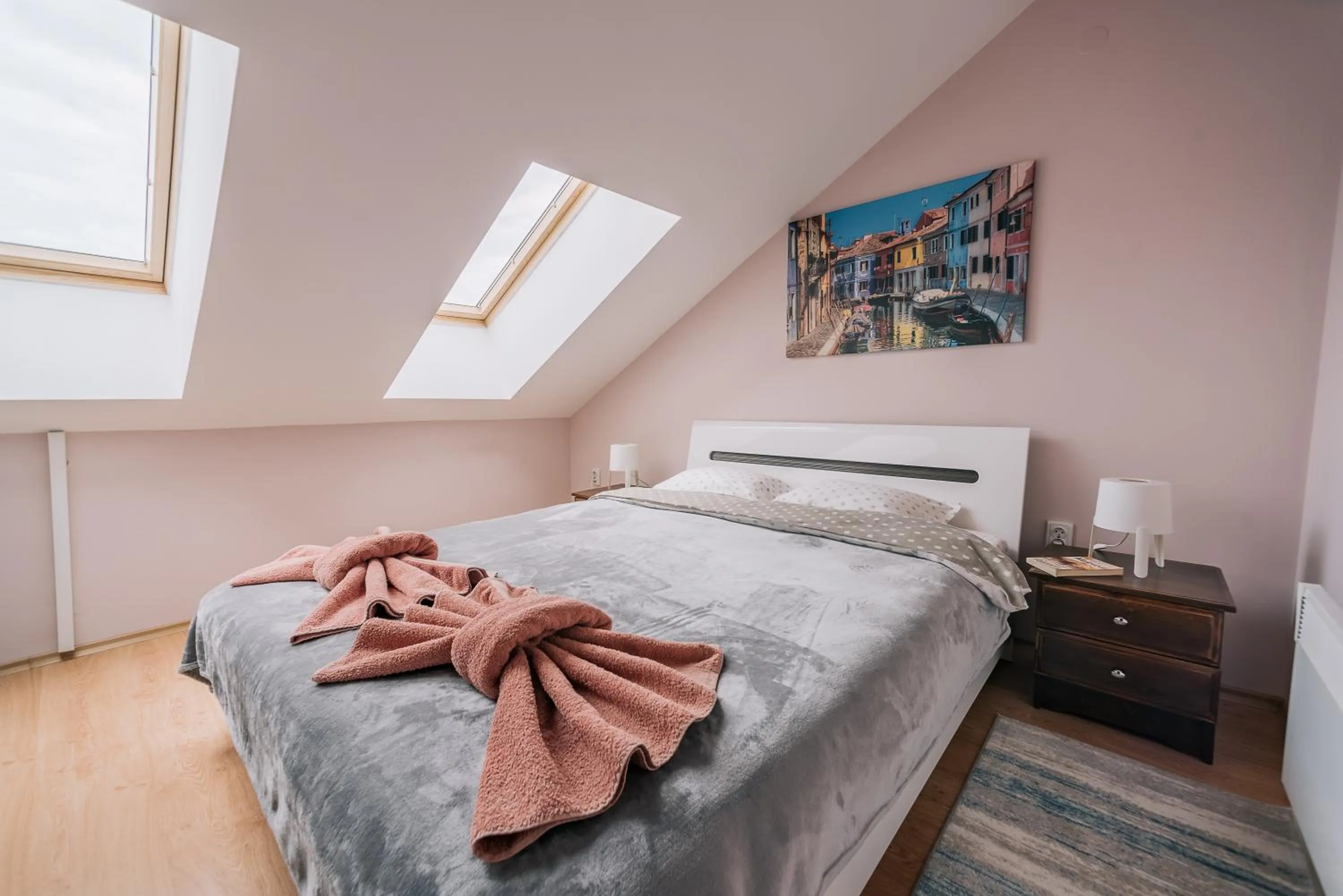 Bedroom, Bed in Veli Hills Apartments